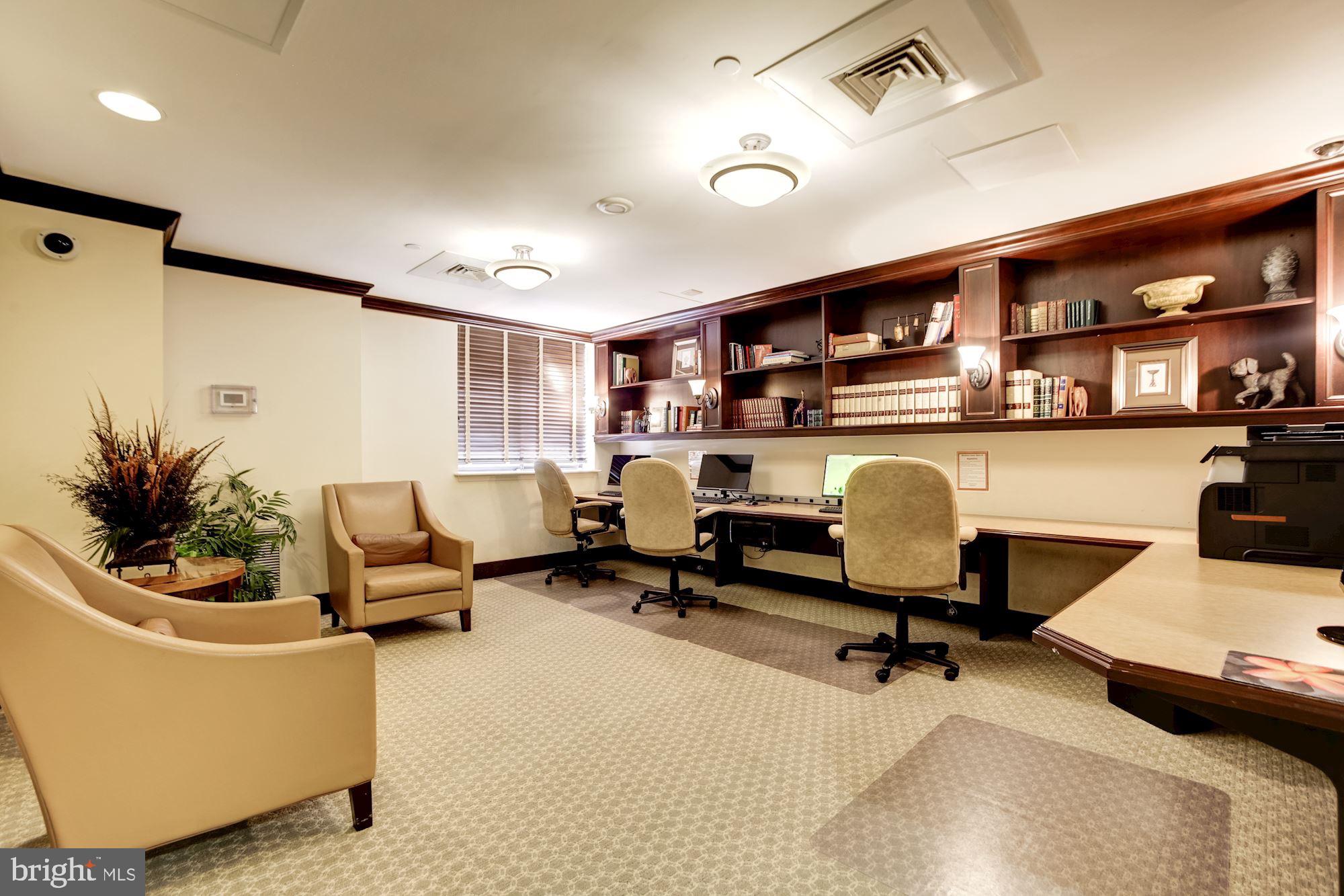 RENAISSANCE AT TYSONS - Residential Lease