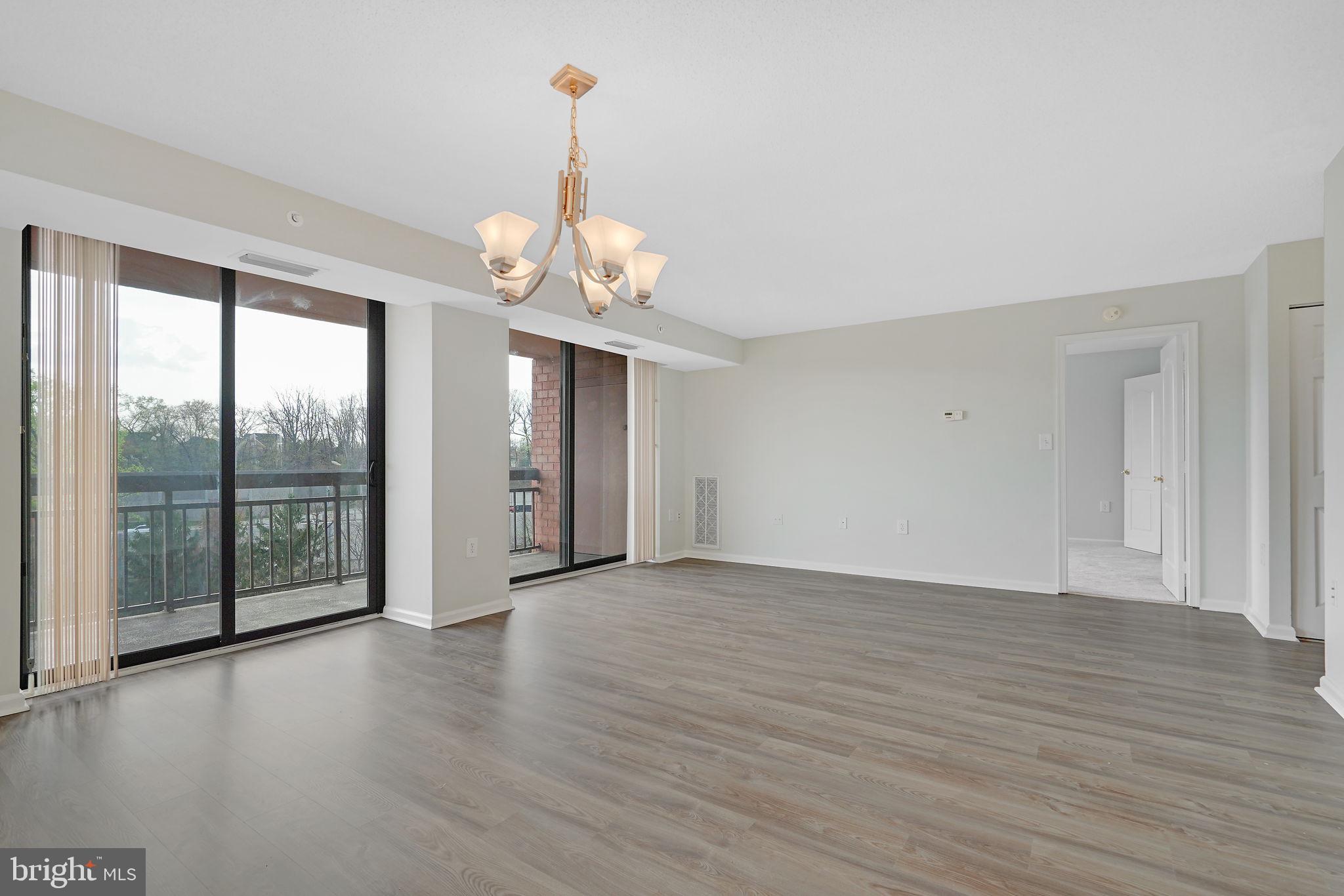 RENAISSANCE AT TYSONS - Residential Lease