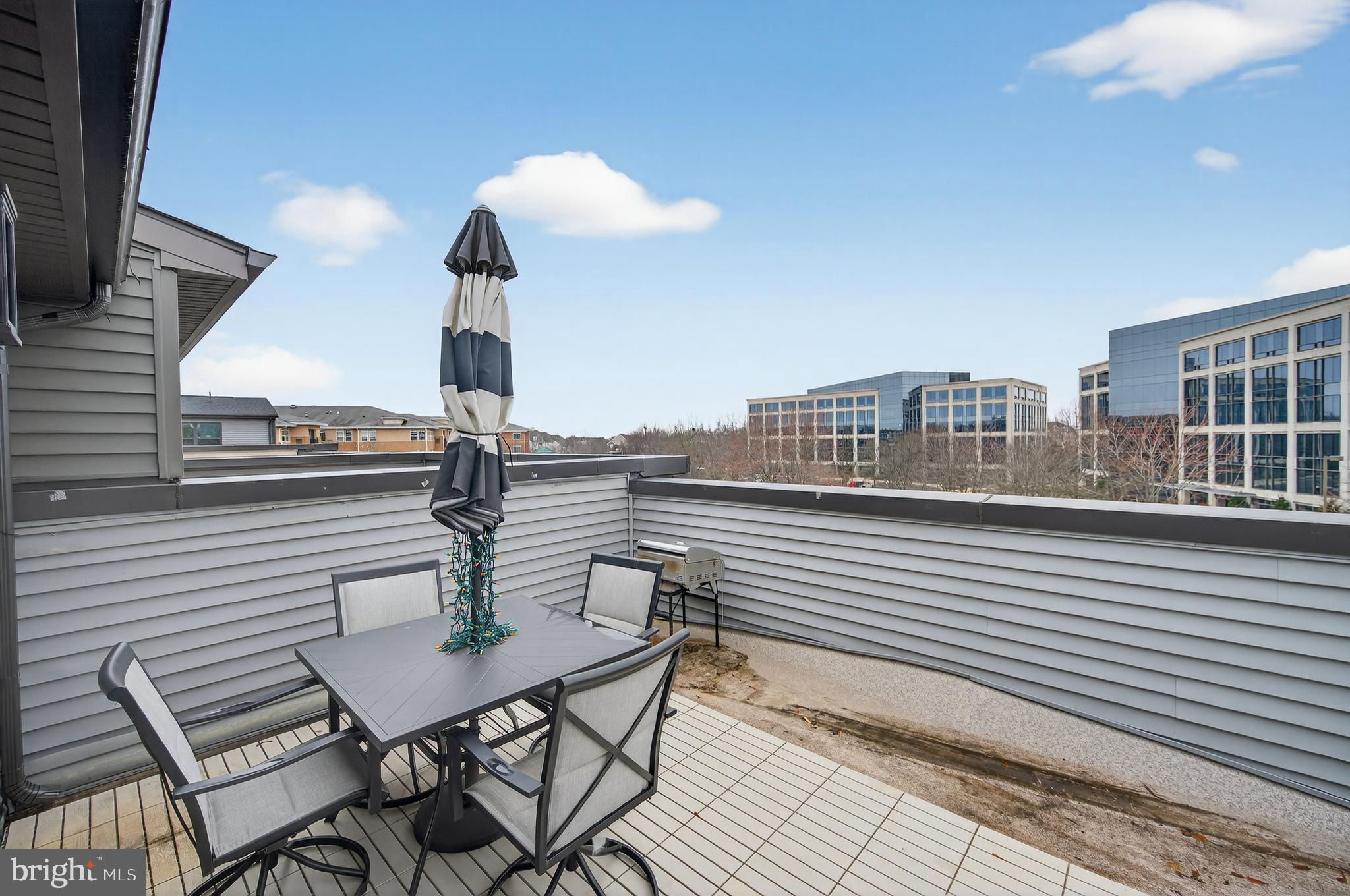 WOODLAND PARK - Residential