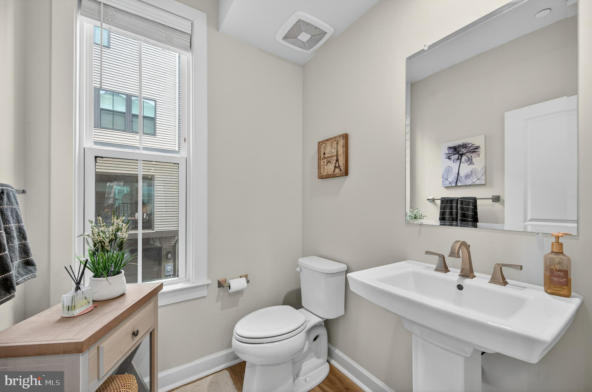 WOODLAND PARK - Residential