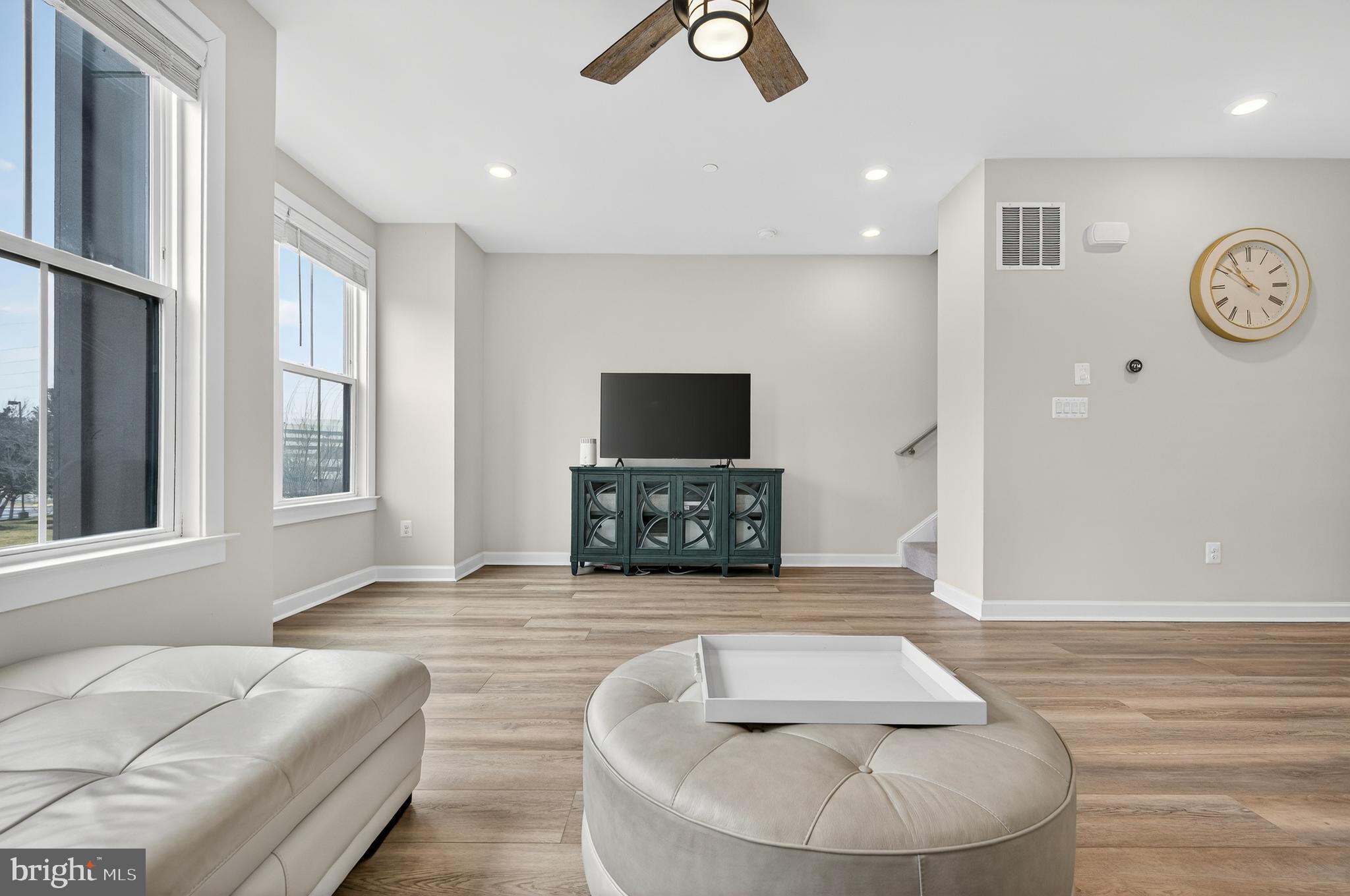 WOODLAND PARK - Residential