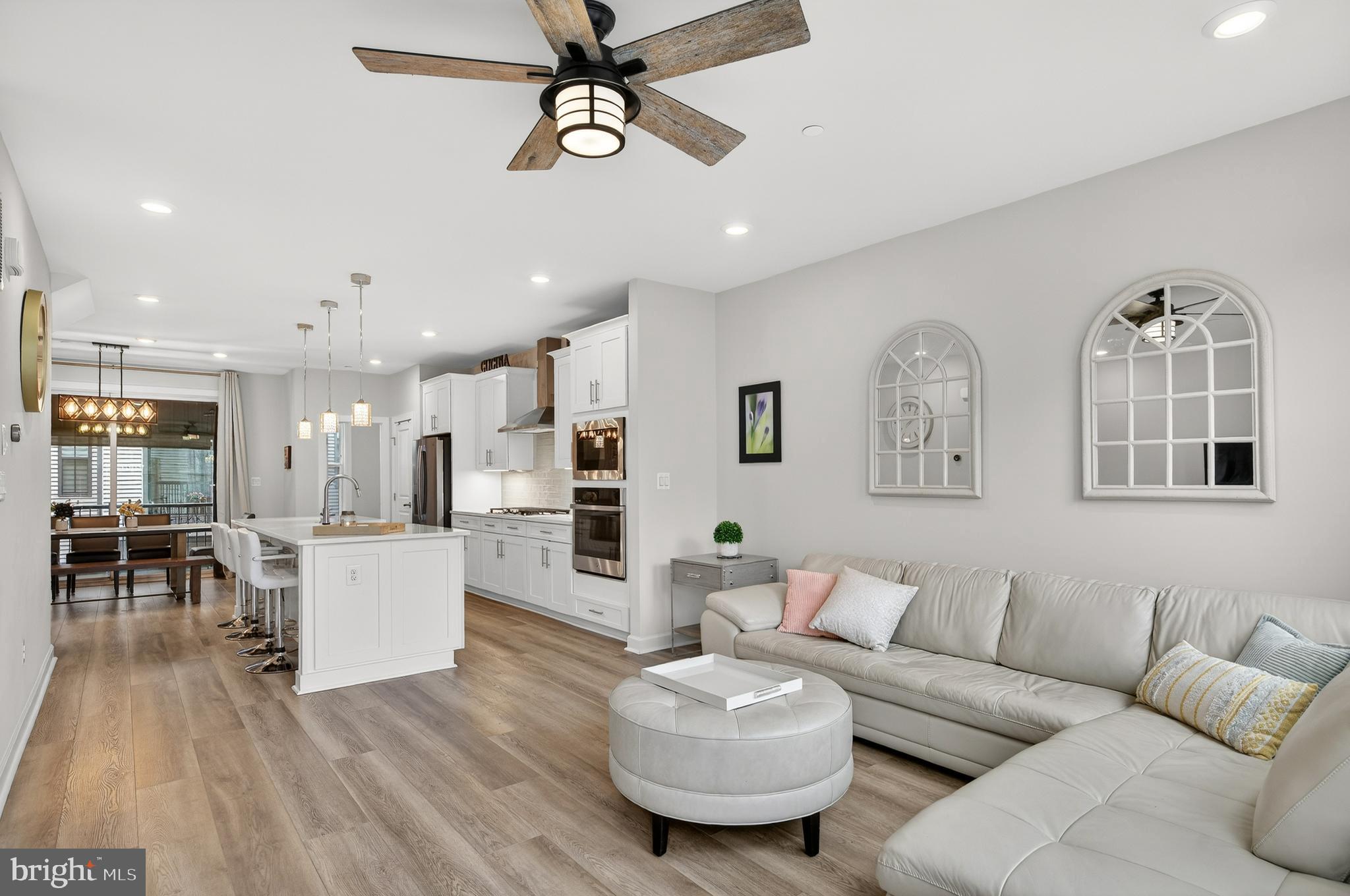 WOODLAND PARK - Residential