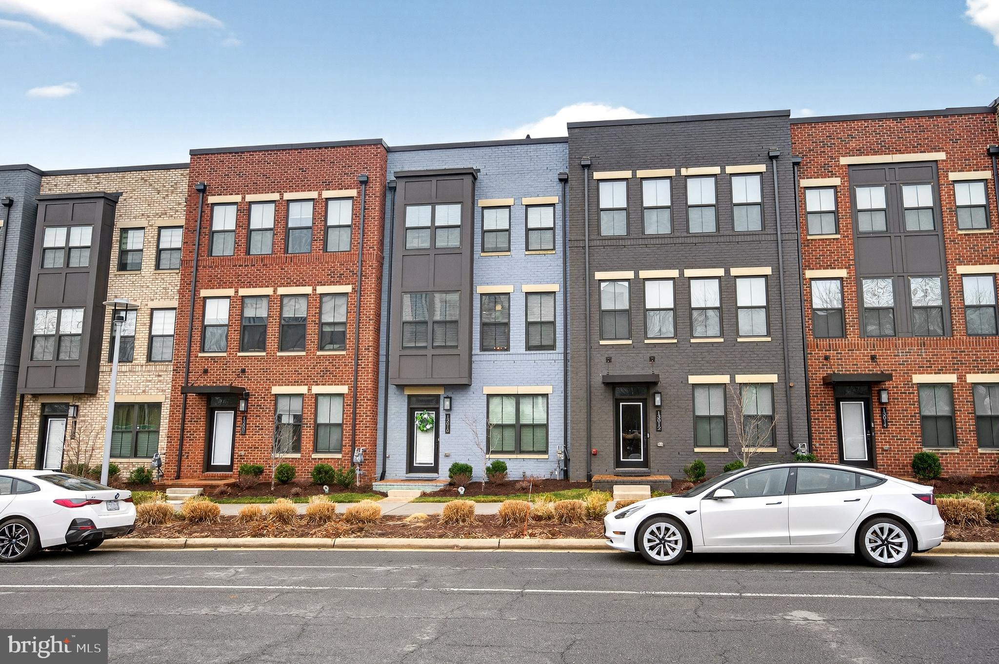 WOODLAND PARK - Residential