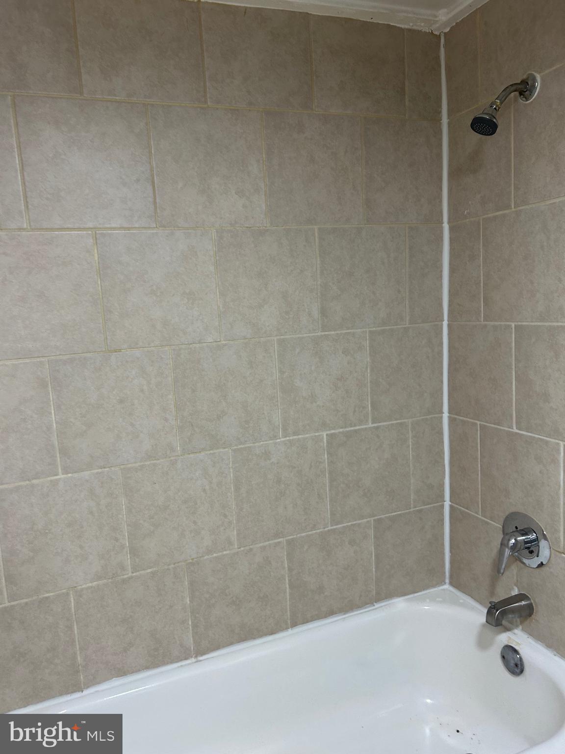MILTON-MONTFORD - Residential Lease