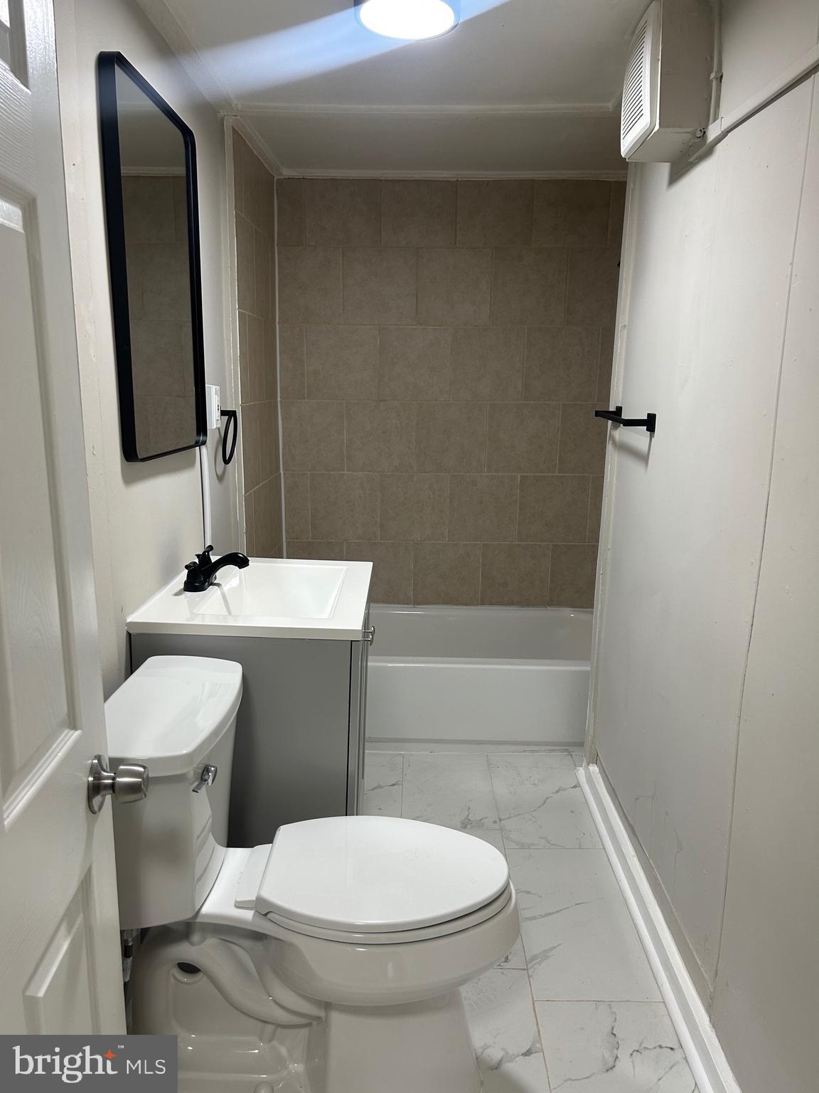 MILTON-MONTFORD - Residential Lease