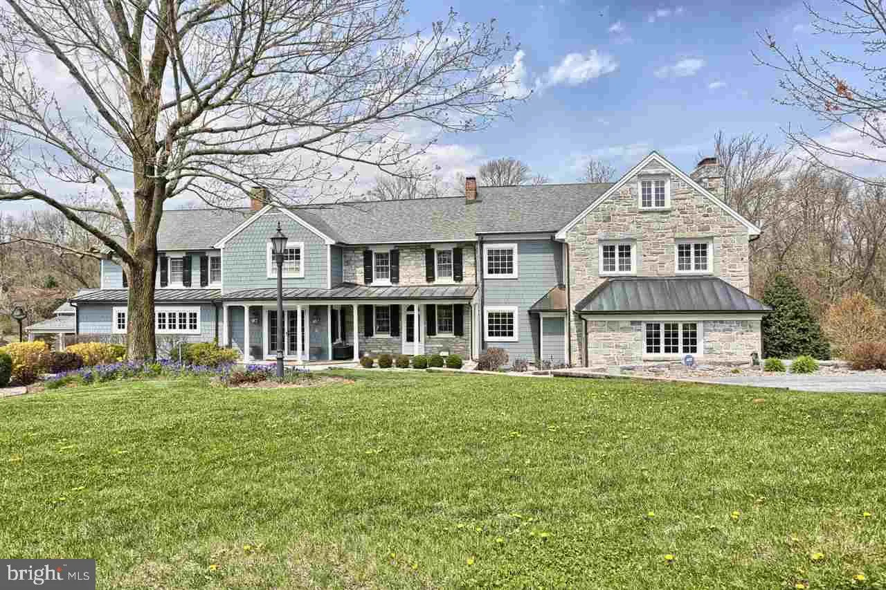 101 Spanglers Mill Road, New Cumberland, PA 17070