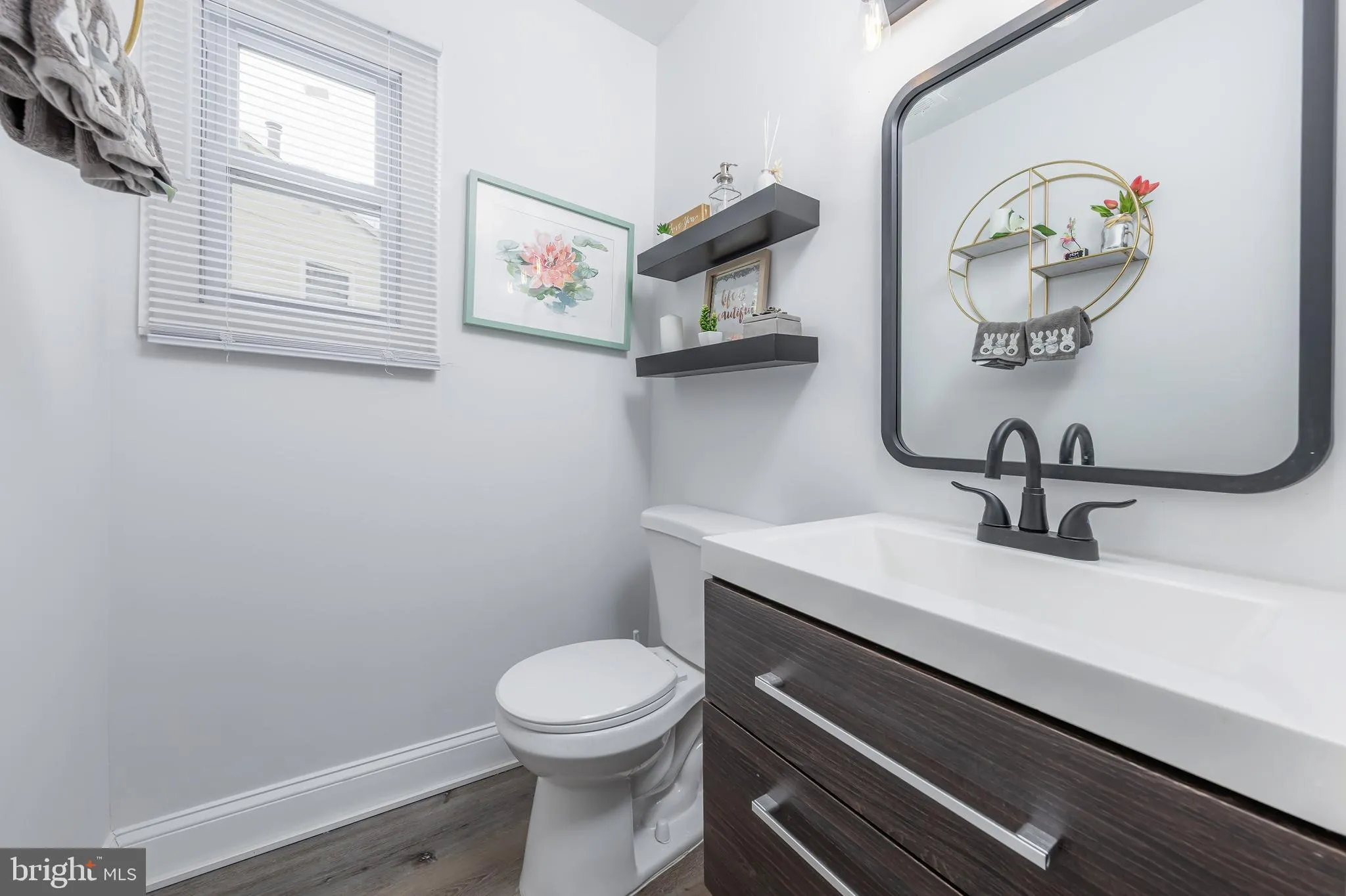 Sewell, New Jersey 08080, United States, 3 Bedrooms Bedrooms, ,2 BathroomsBathrooms,Residential,Pending,90161