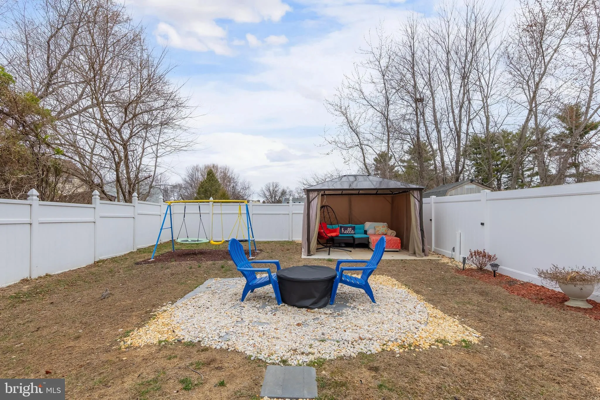 Sewell, New Jersey 08080, United States, 3 Bedrooms Bedrooms, ,2 BathroomsBathrooms,Residential,Pending,90161