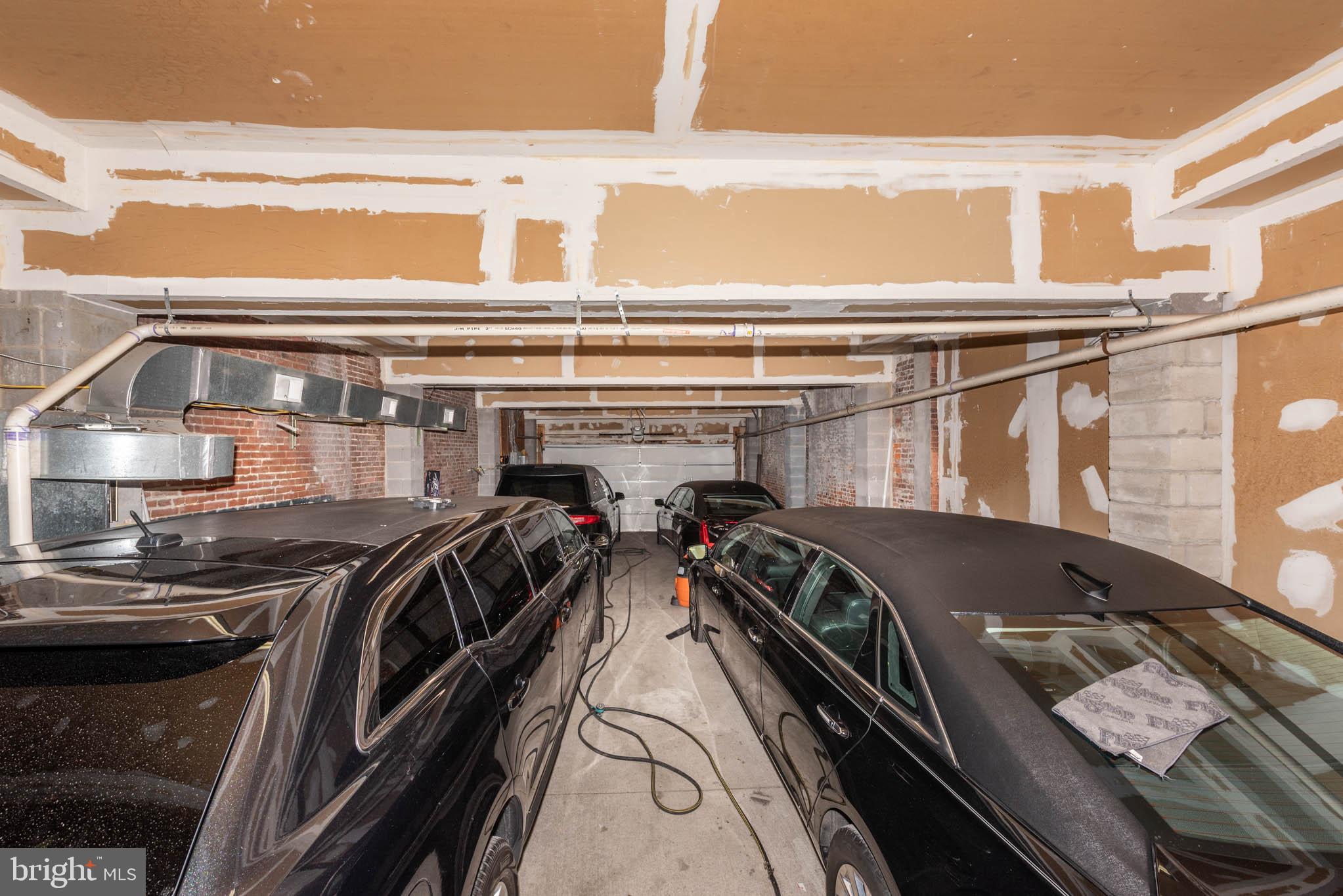 BOLTON HILL HISTORIC DISTRICT - Residential Income