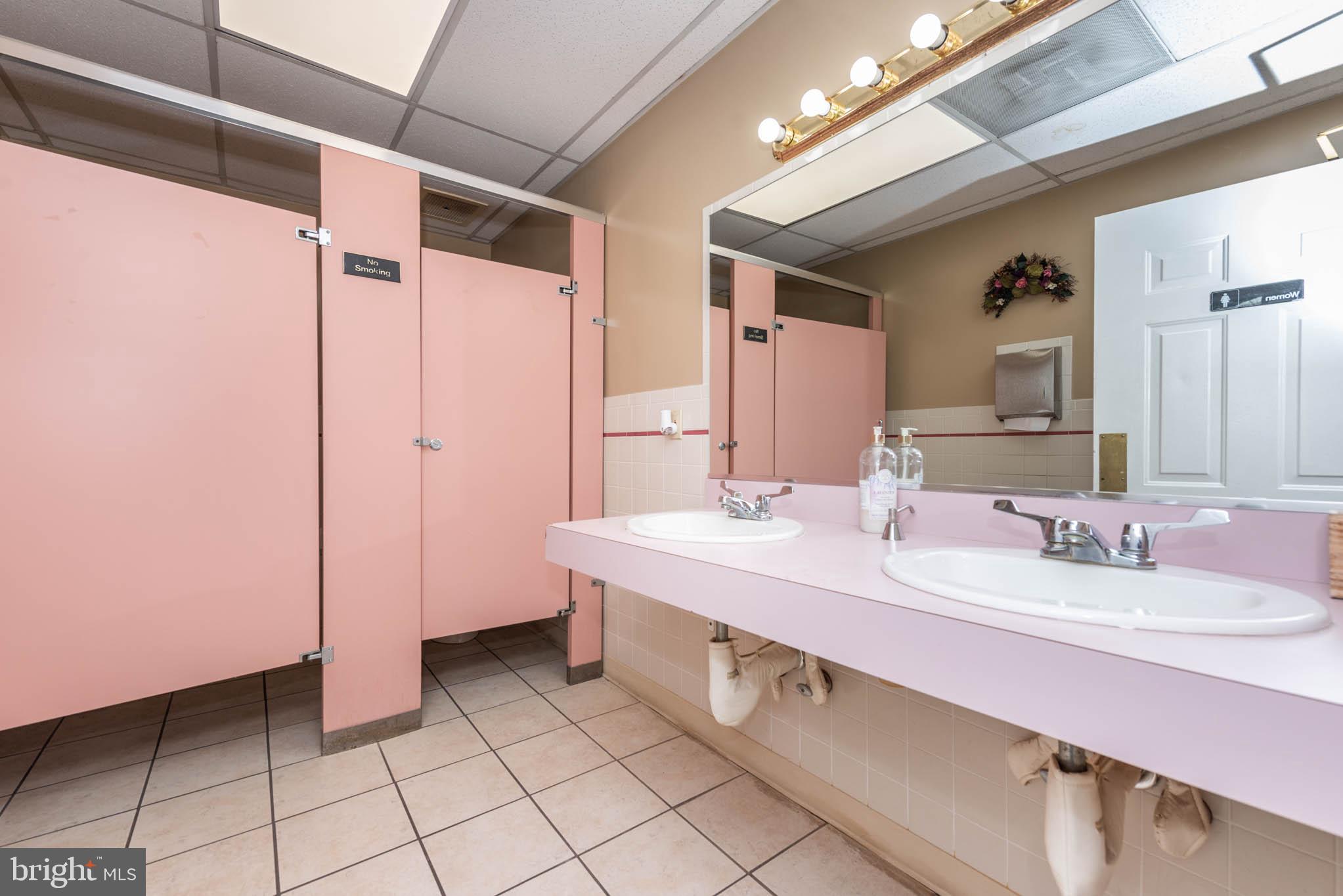 BOLTON HILL HISTORIC DISTRICT - Residential Income