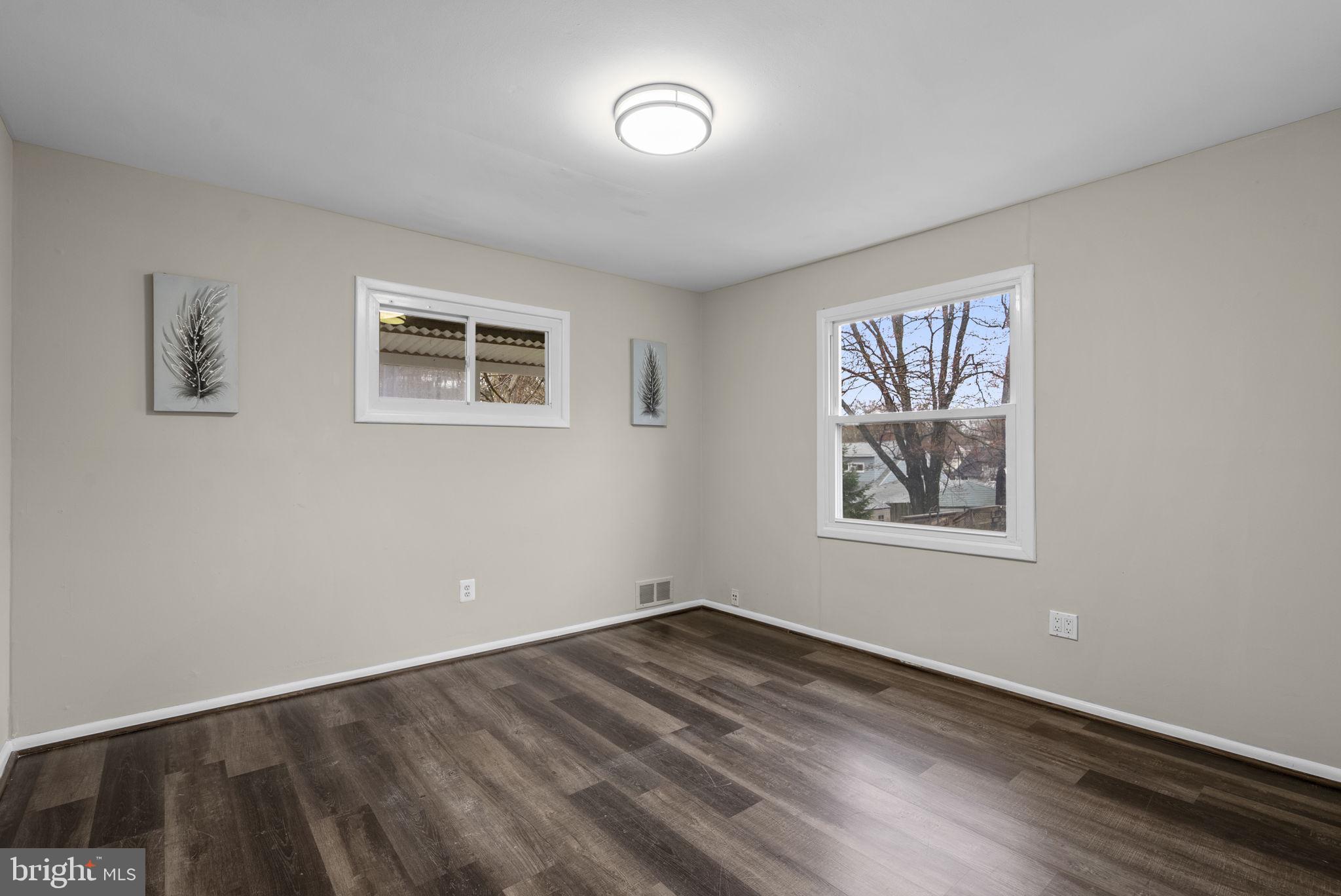 TWINBROOK - Residential