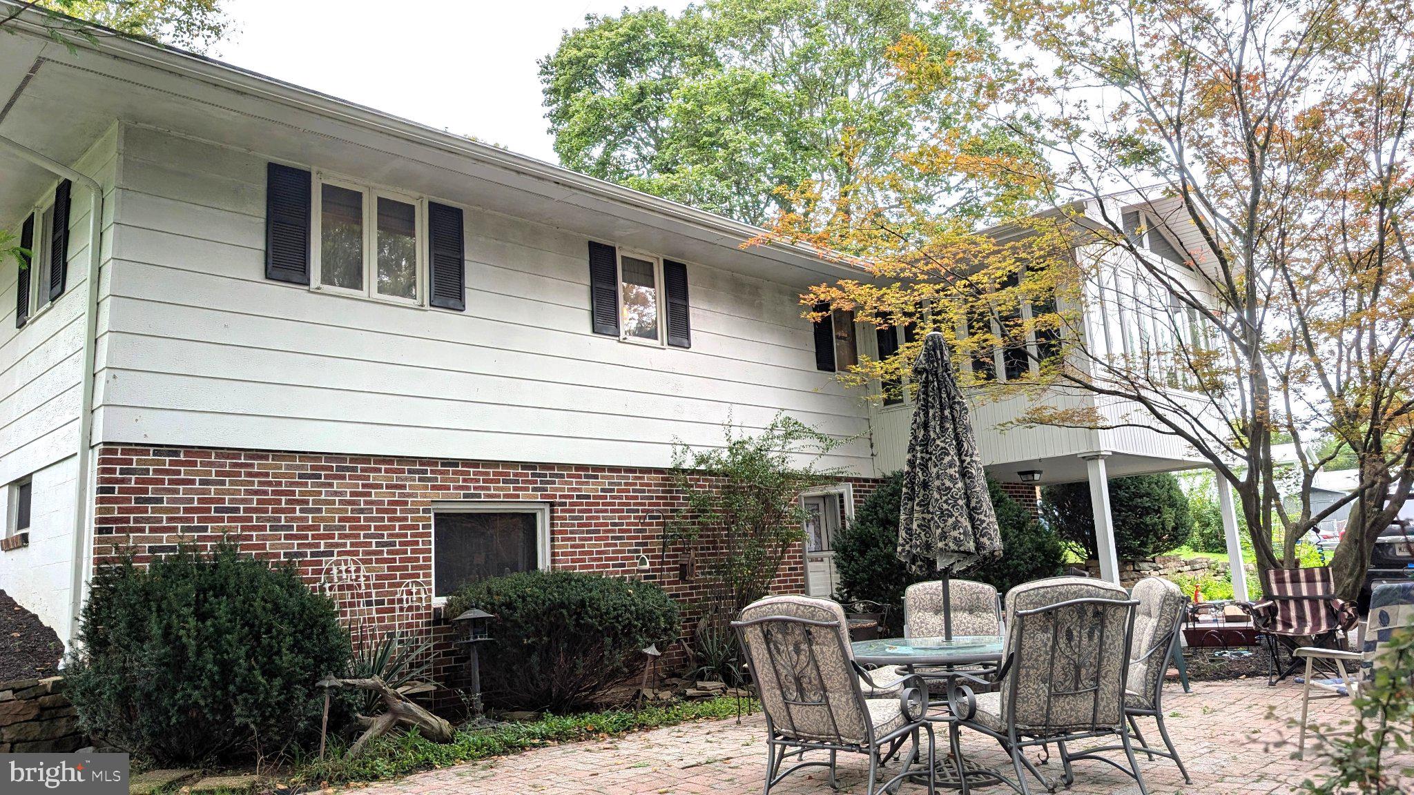 131 OAK STREET
