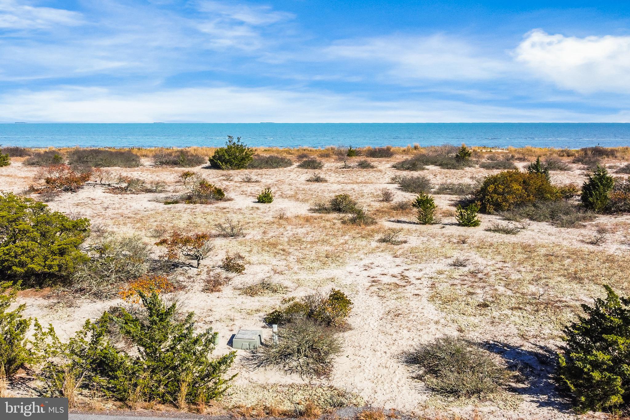 2102 N BAY SHORE DRIVE