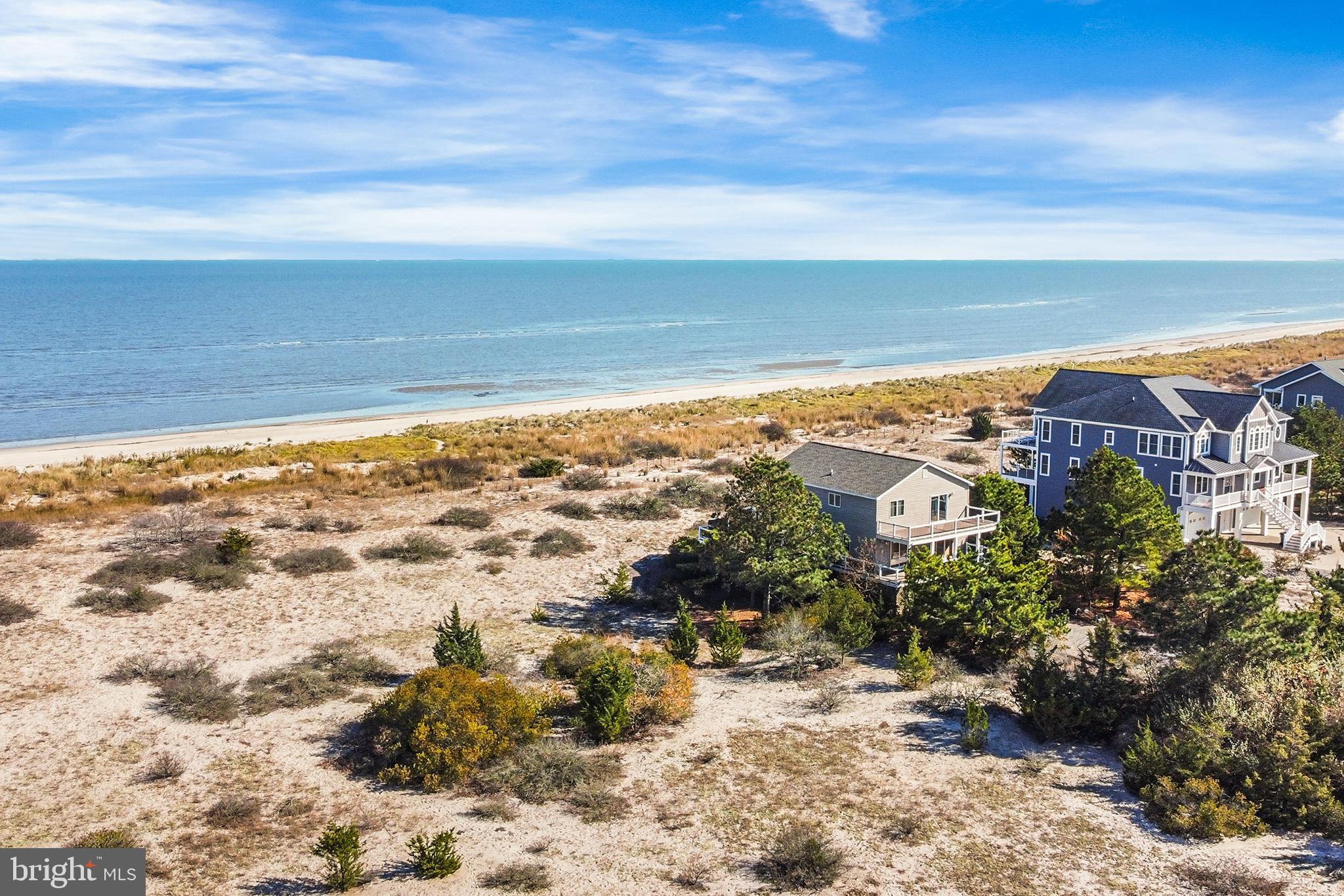 2102 N BAY SHORE DRIVE