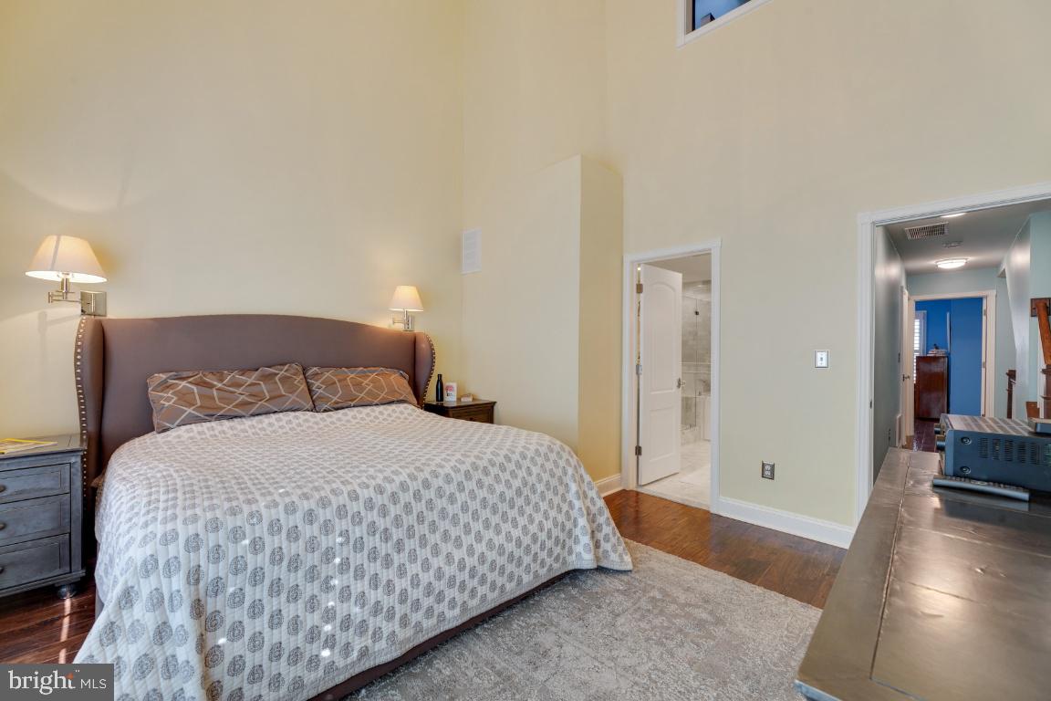 HIGHGATE - Residential