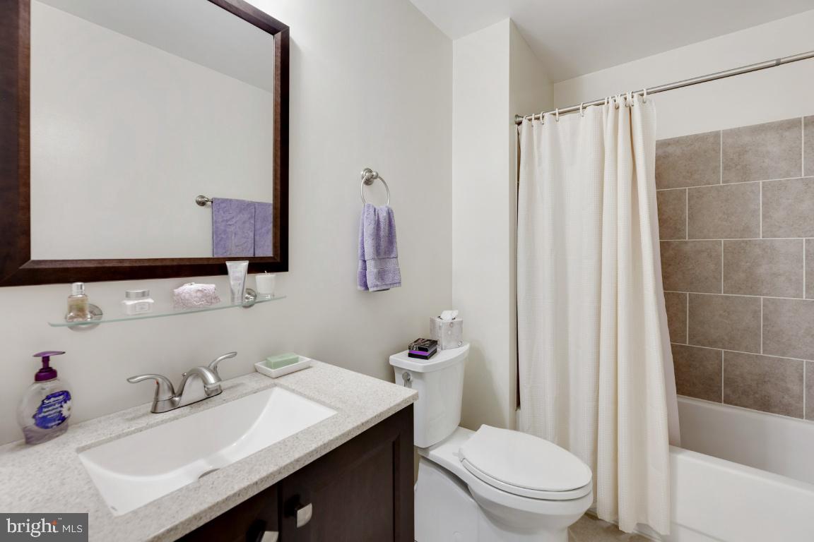 HIGHGATE - Residential