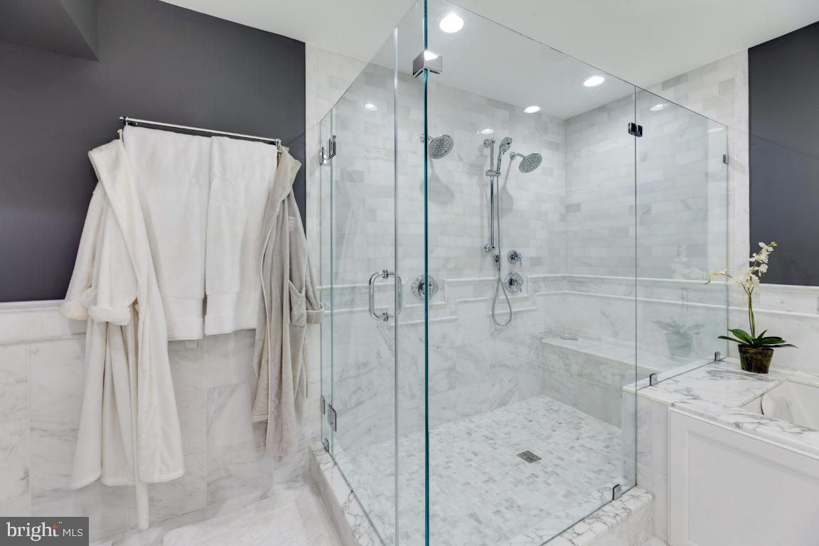 HIGHGATE - Residential