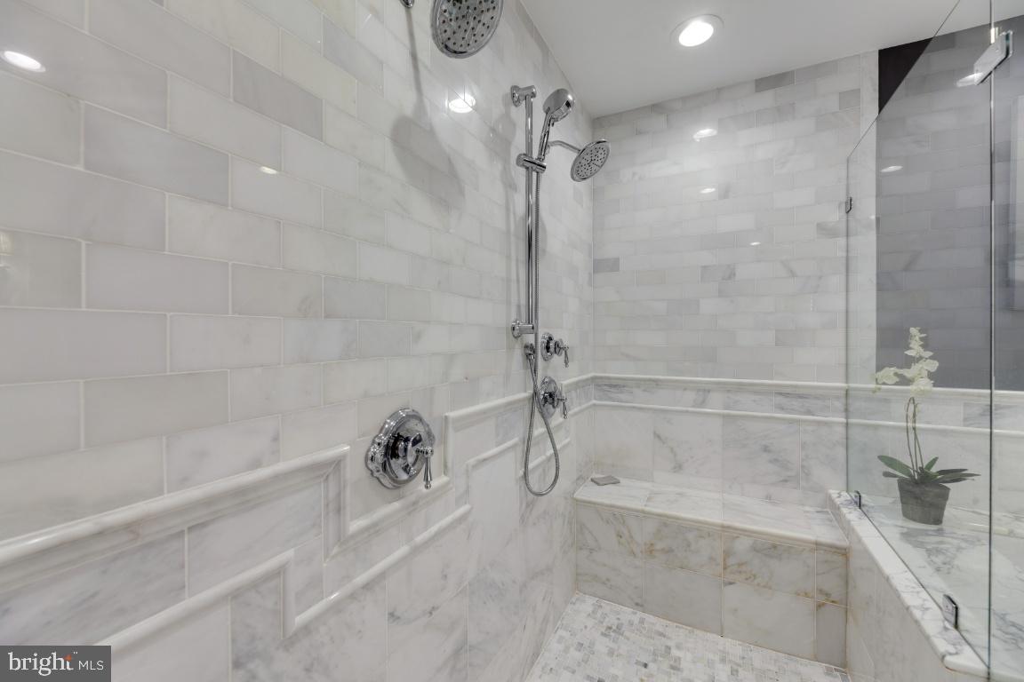 HIGHGATE - Residential