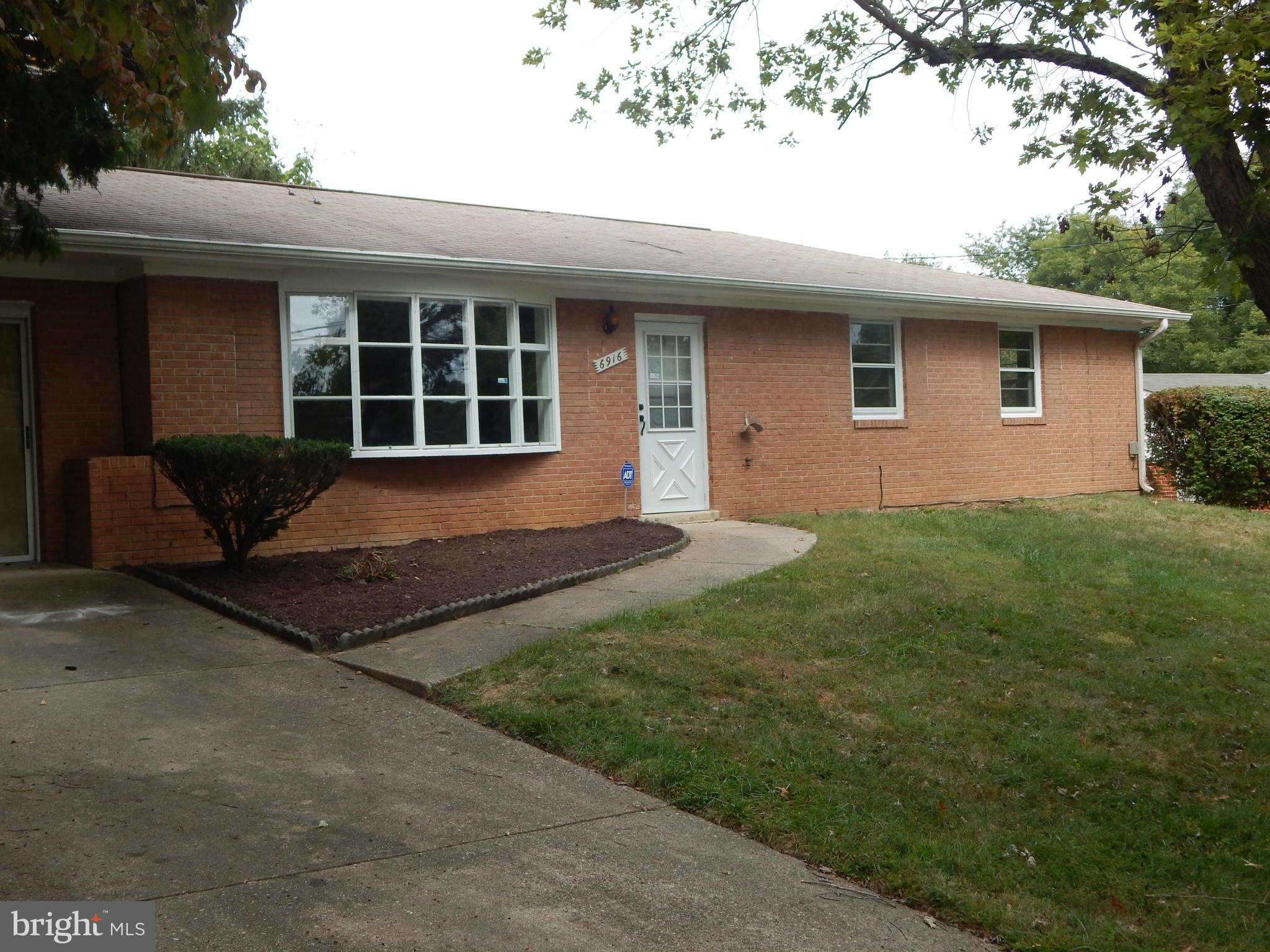 CRESTVIEW MANOR - Residential