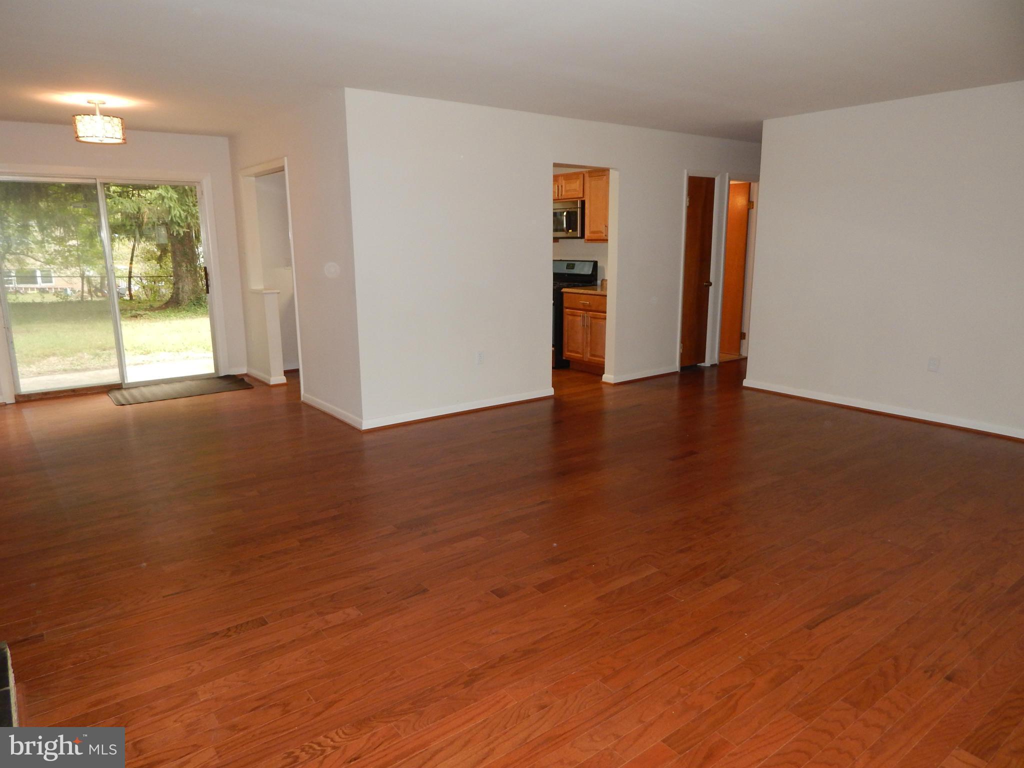 CRESTVIEW MANOR - Residential