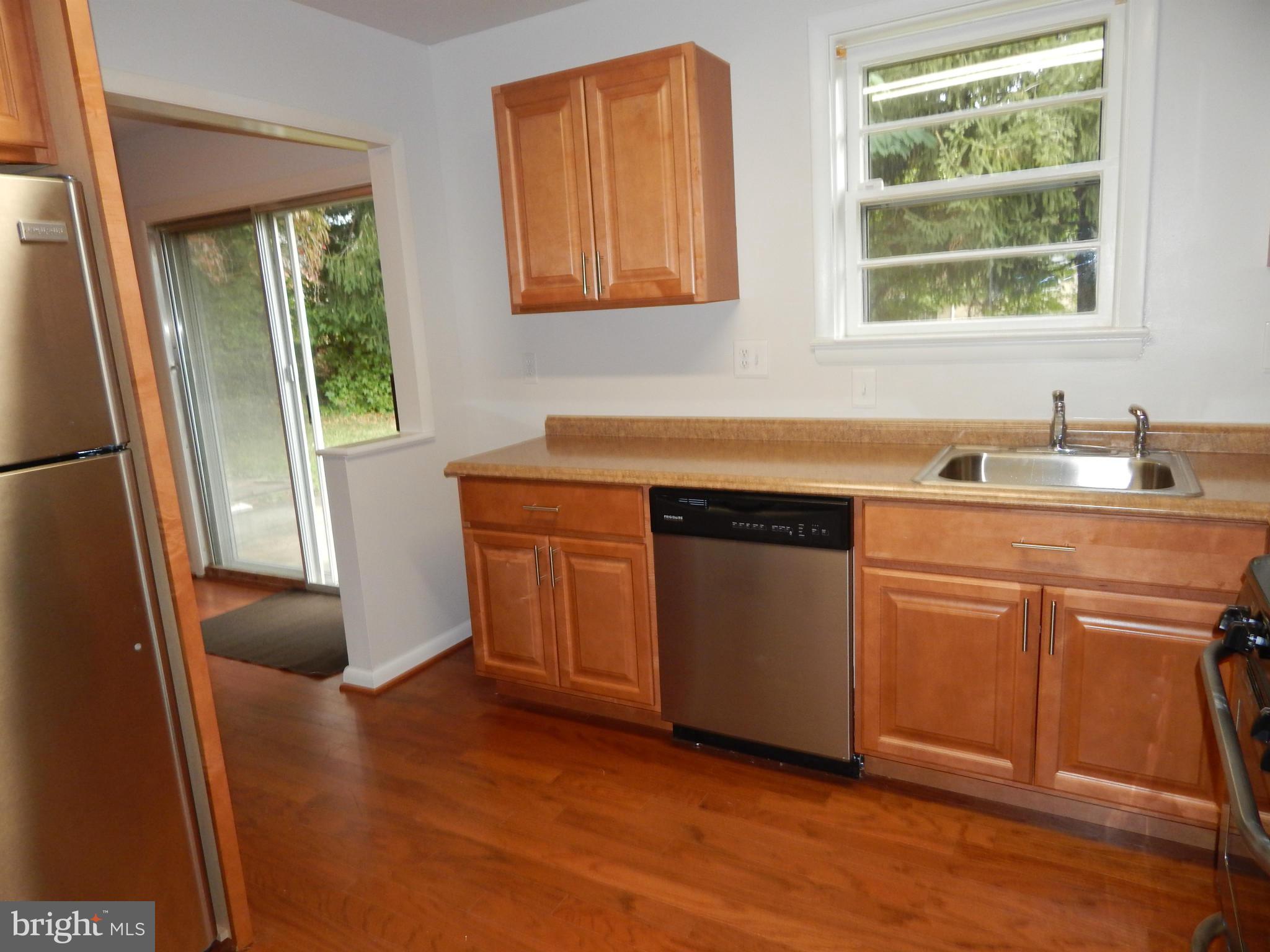 CRESTVIEW MANOR - Residential