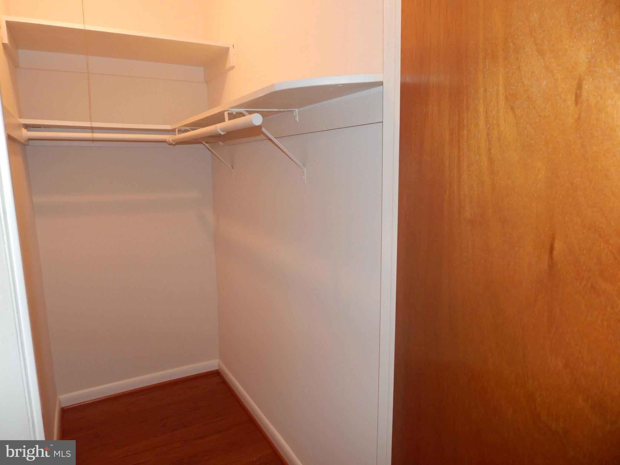 CRESTVIEW MANOR - Residential