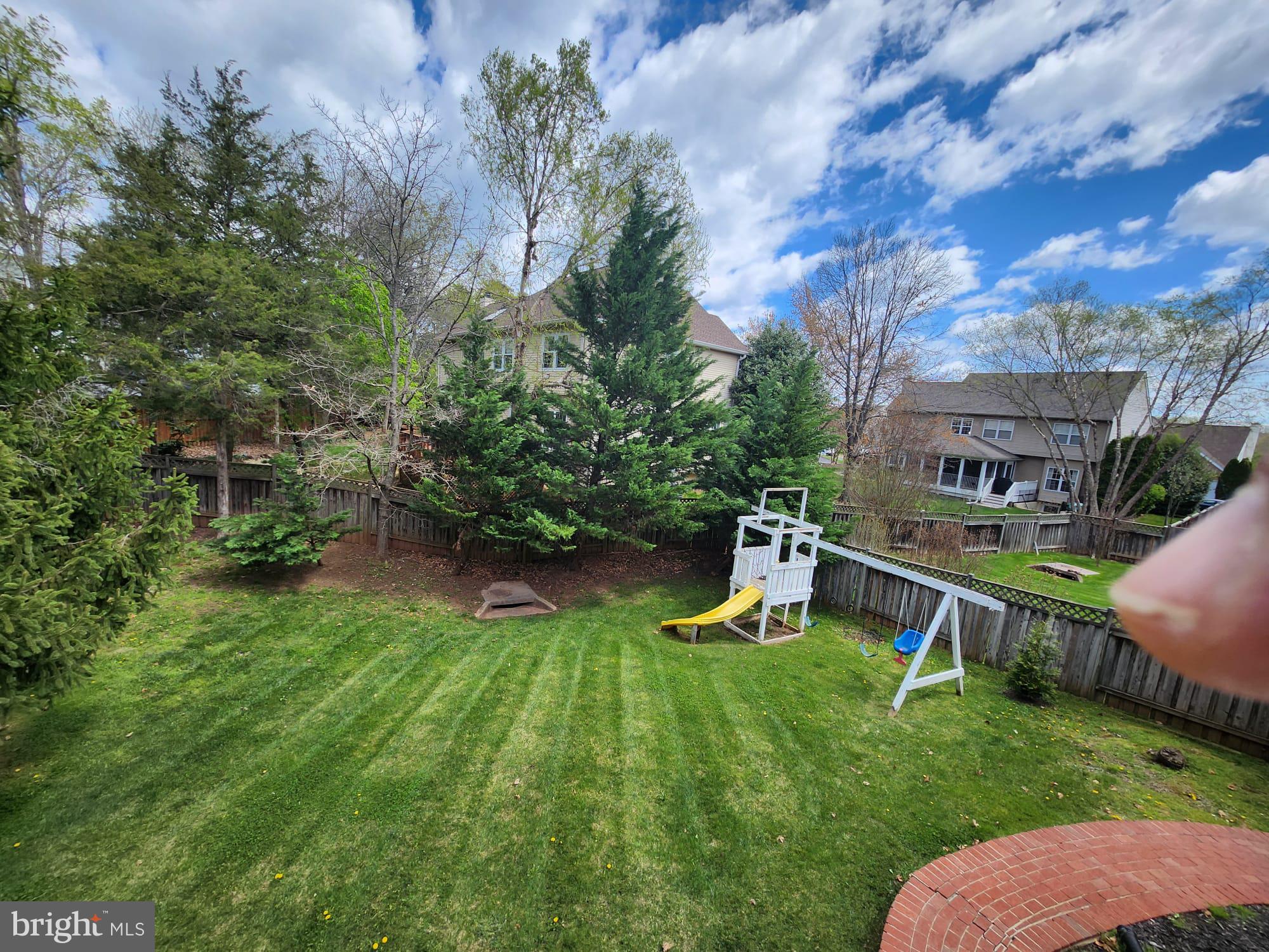 COLVIN HUNT - Residential Lease