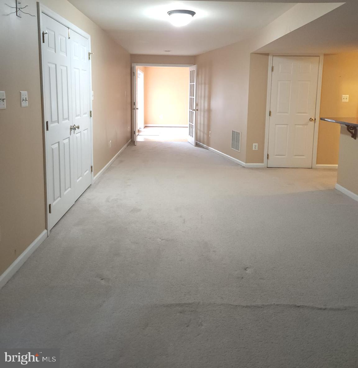 COLVIN HUNT - Residential Lease