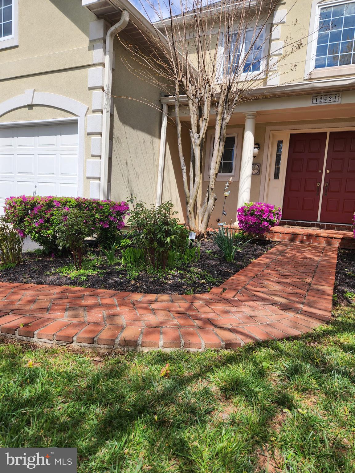 COLVIN HUNT - Residential Lease