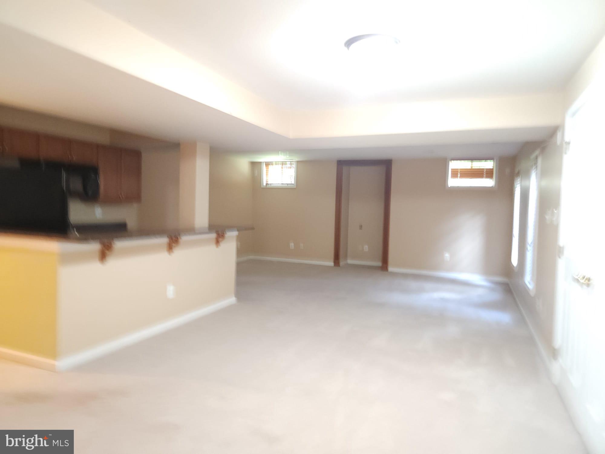 COLVIN HUNT - Residential Lease