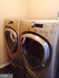 OYSTER COVE - Residential Lease