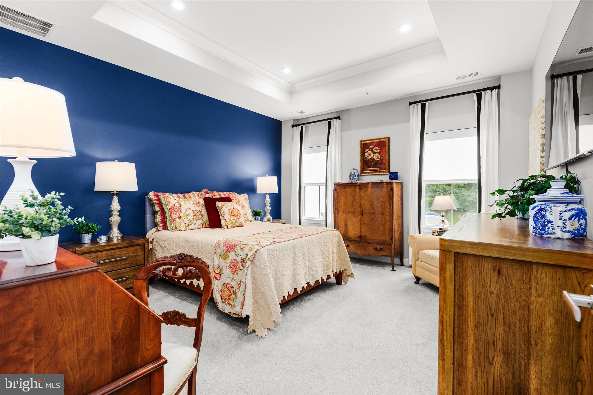 RIVER RUN - Residential