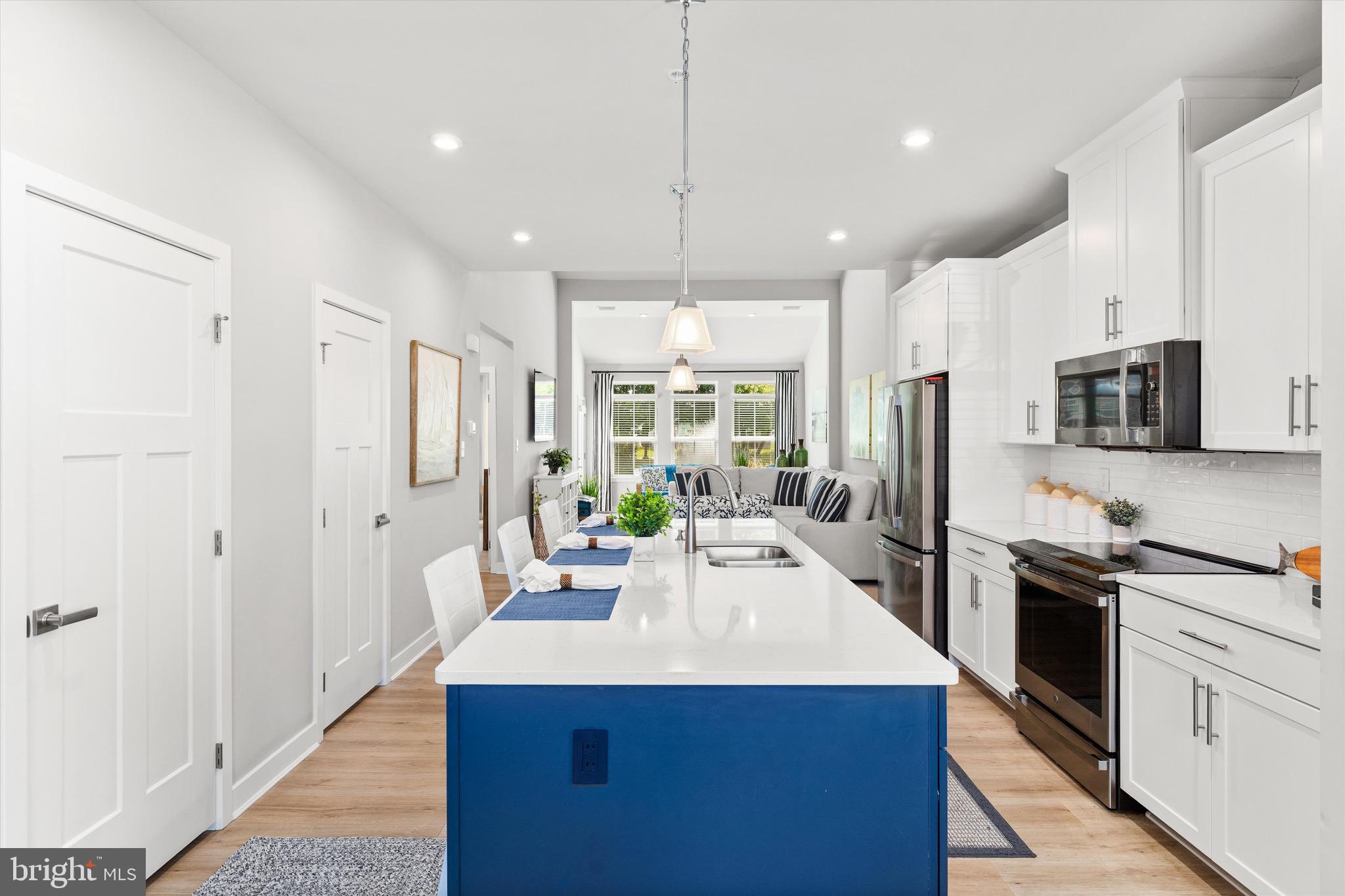 RIVER RUN - Residential