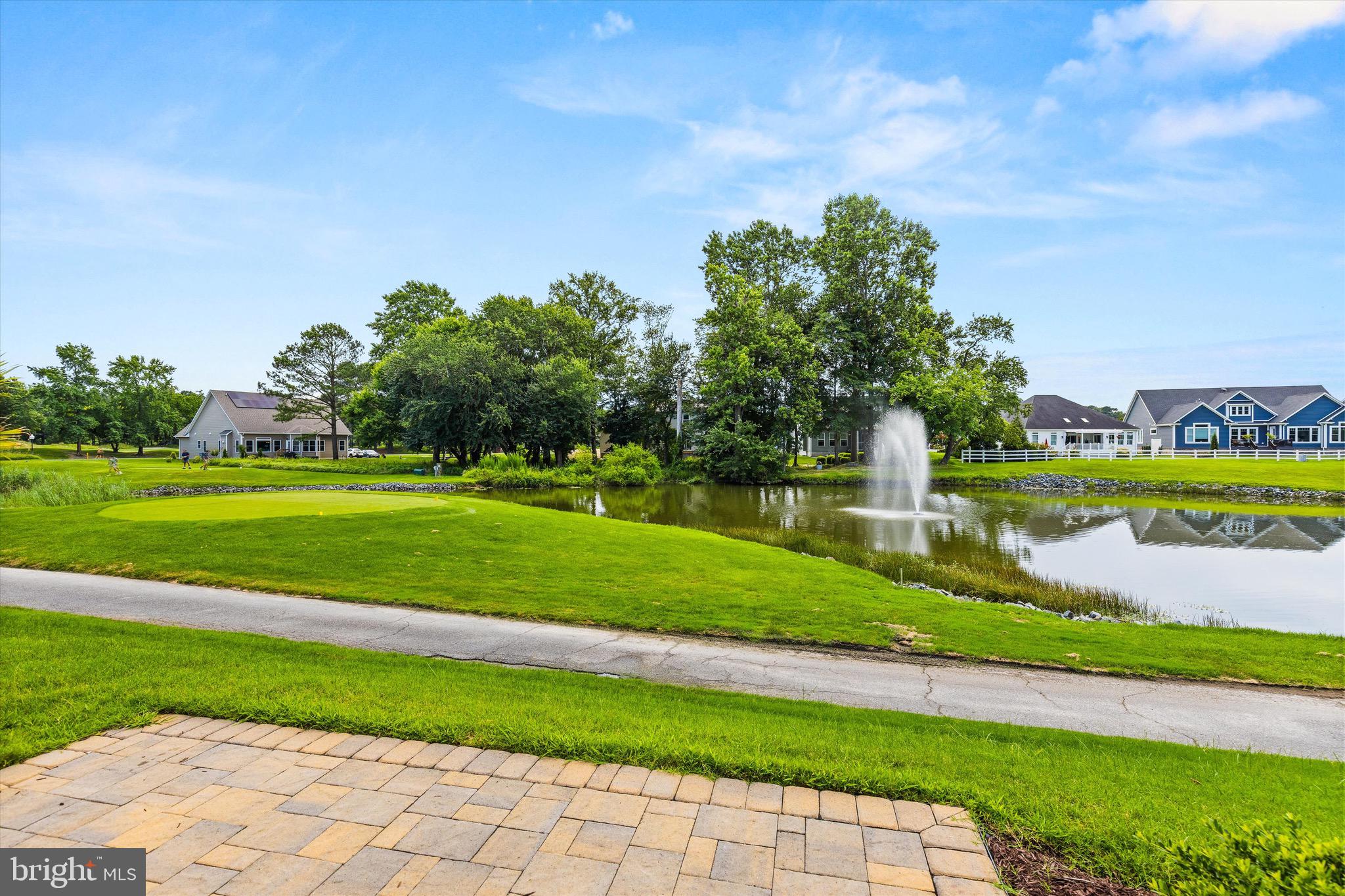 RIVER RUN - Residential