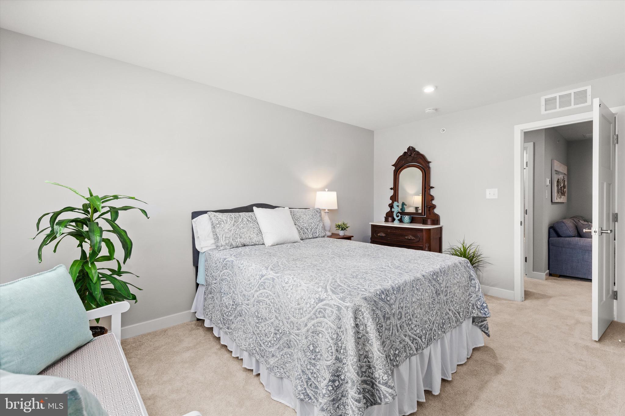 RIVER RUN - Residential