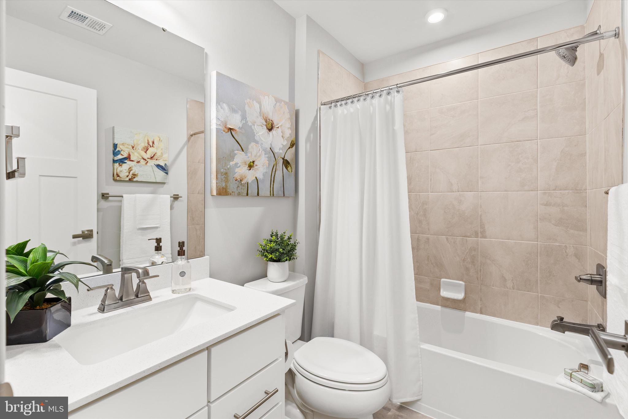 RIVER RUN - Residential