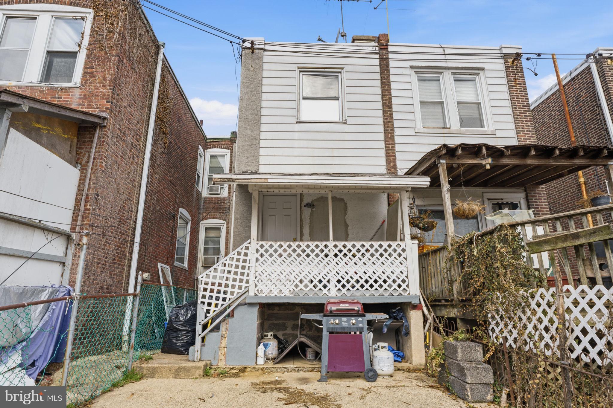 FRANKFORD - Residential