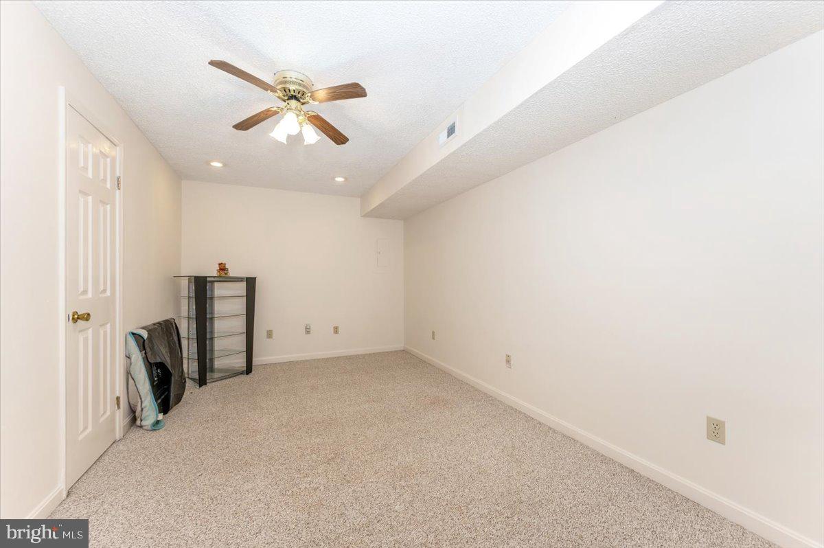 WATKINS PARK - Residential