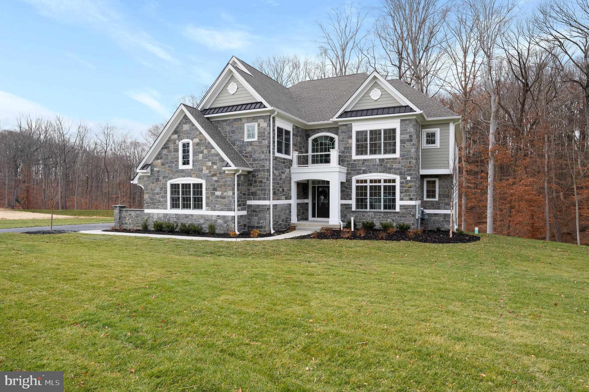 VILLAGE OF FOUR SEASONS - Residential