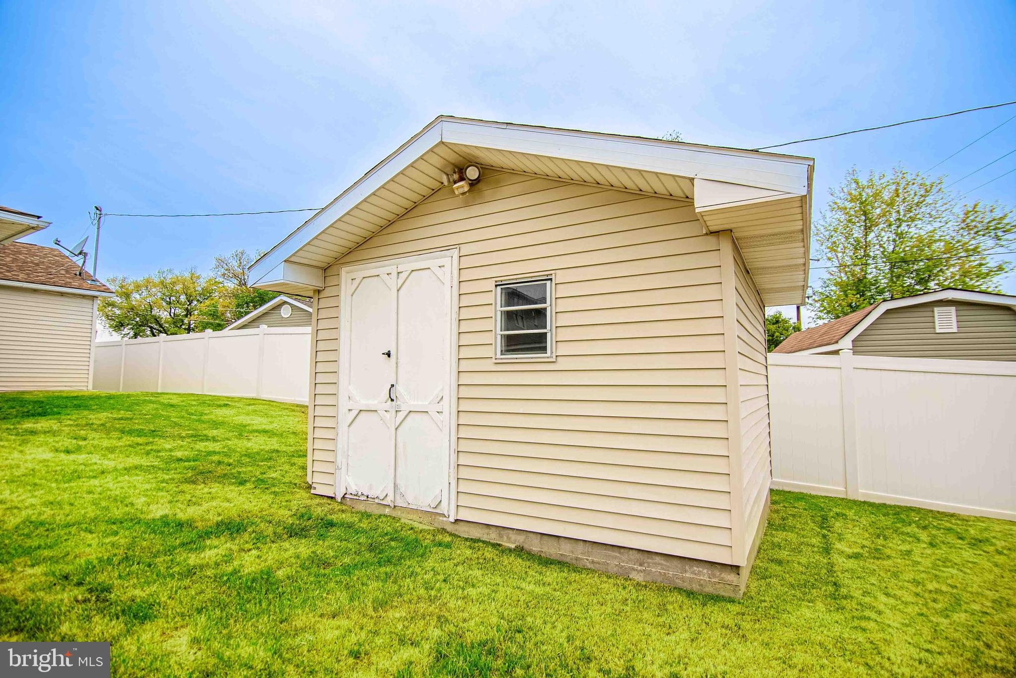 FAIRLESS HILLS - Residential