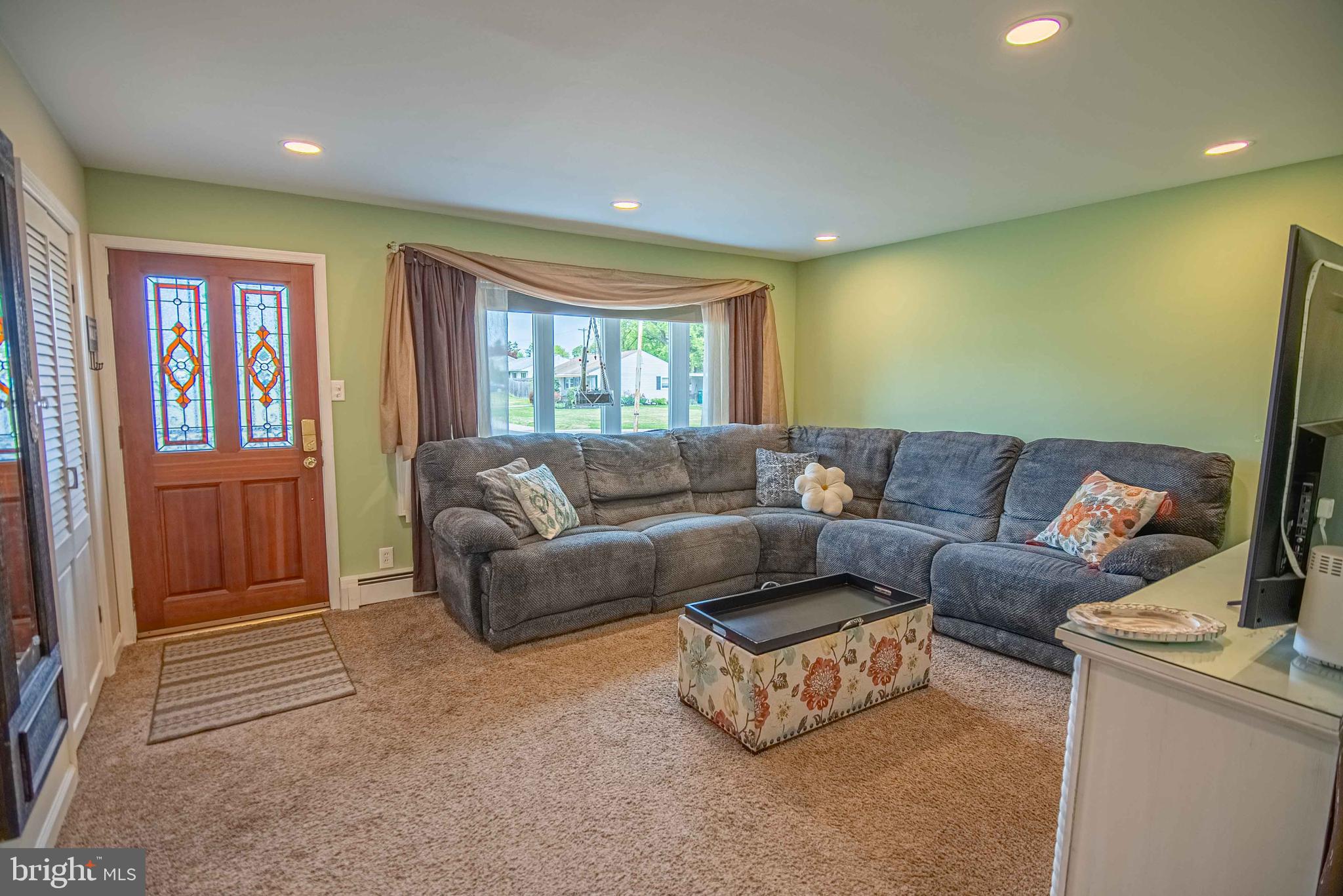 FAIRLESS HILLS - Residential