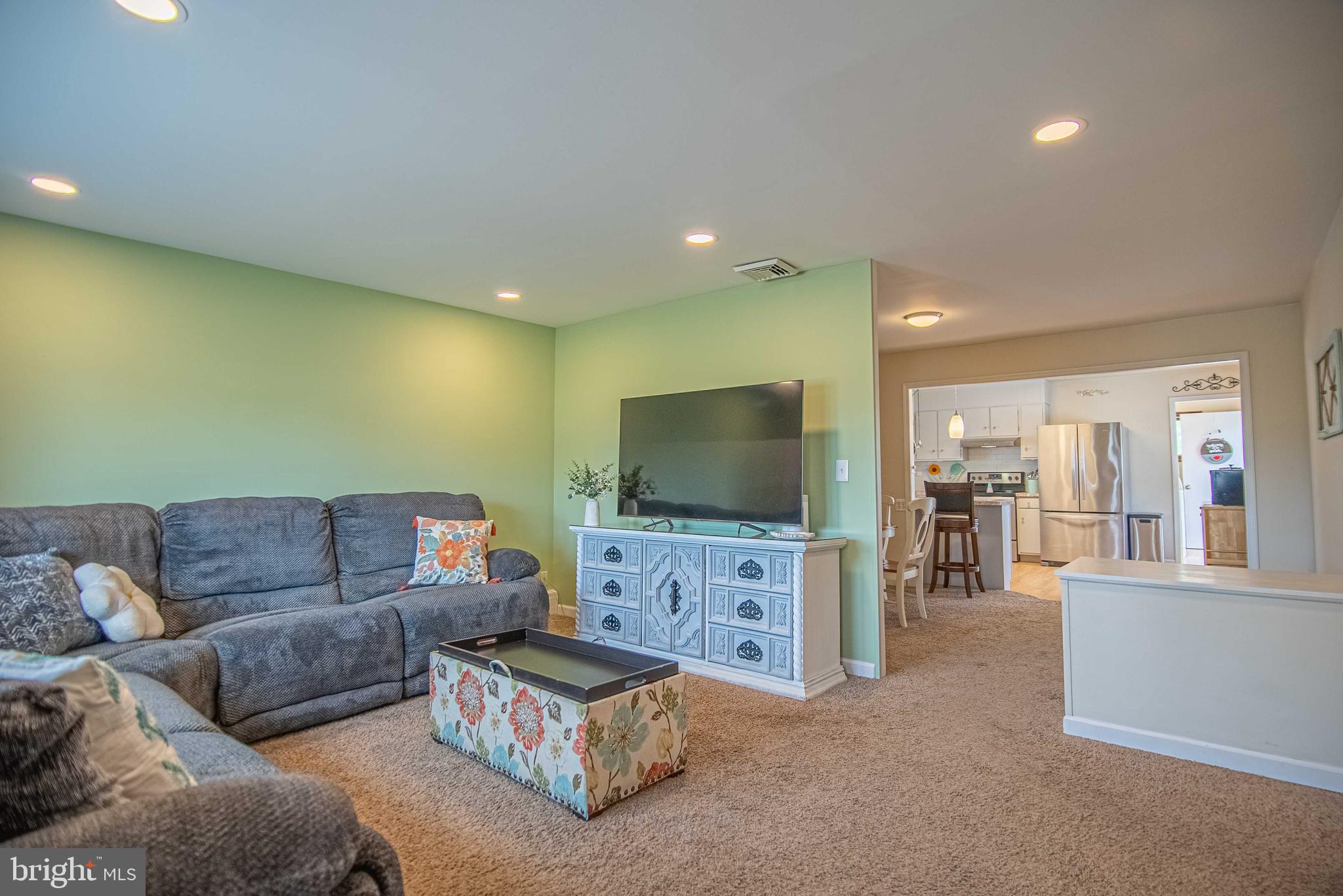 FAIRLESS HILLS - Residential