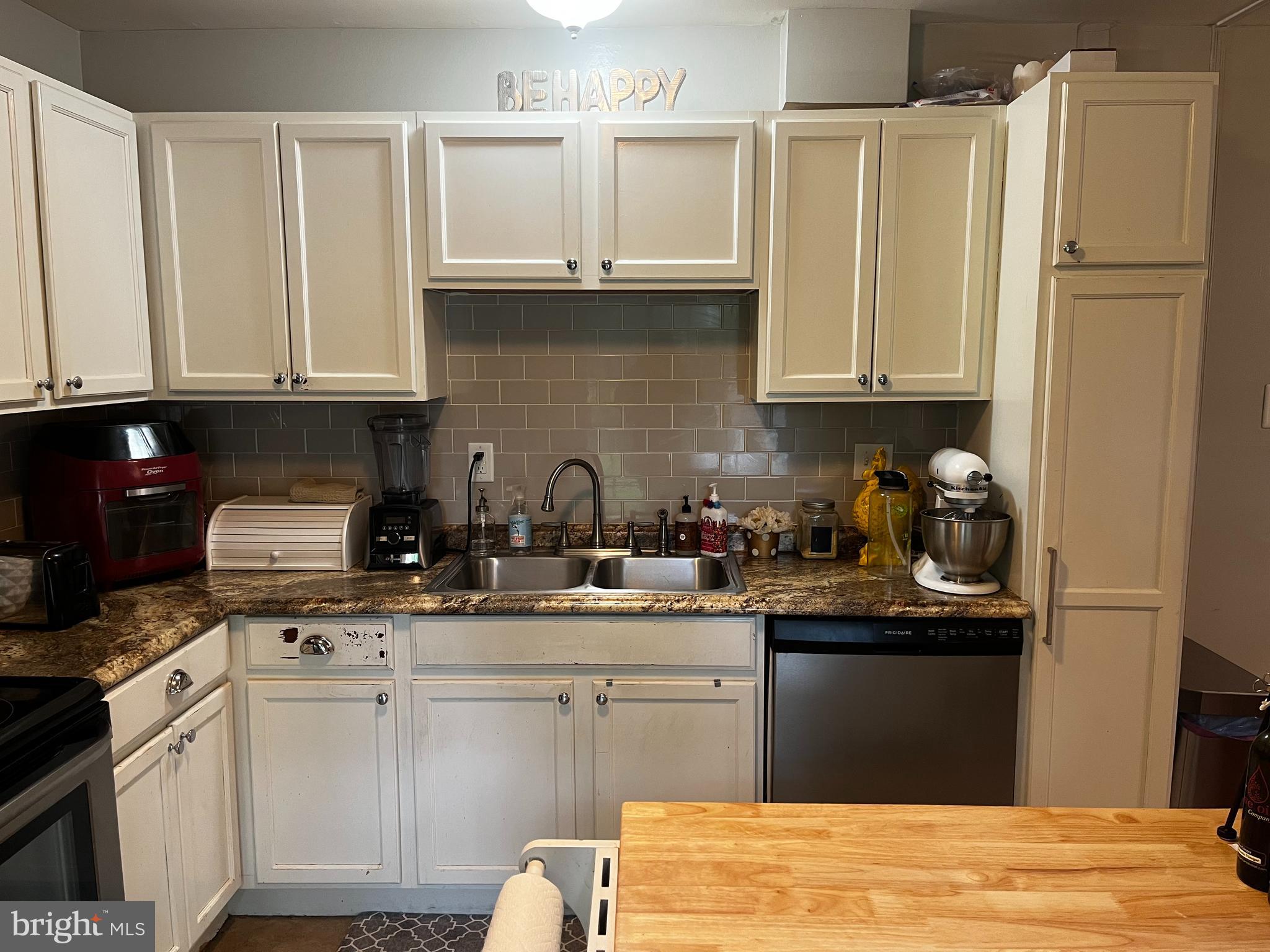 MARVIN GARDENS - Residential