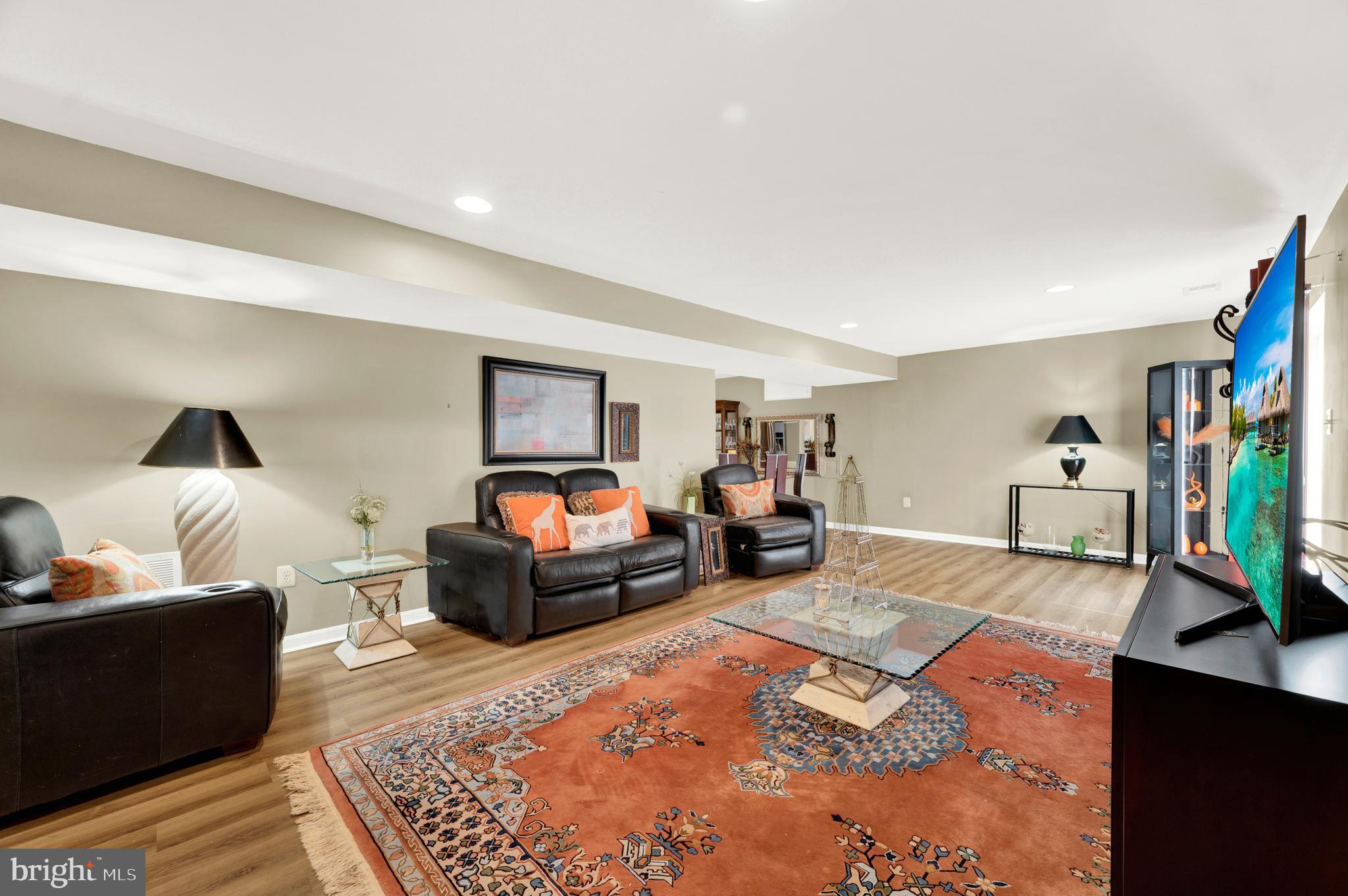 THE GALLERY - Residential Lease