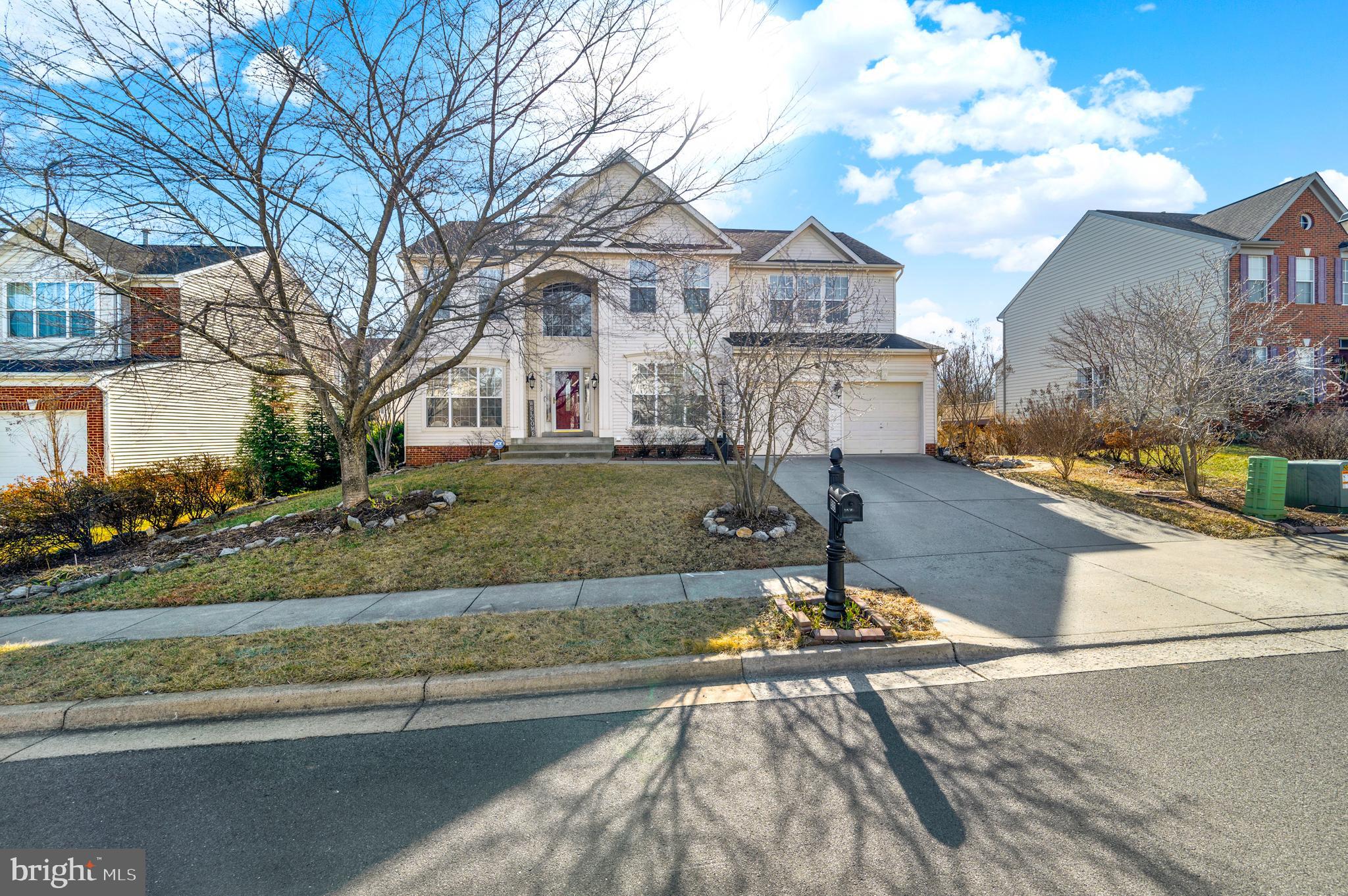 THE GALLERY - Residential Lease