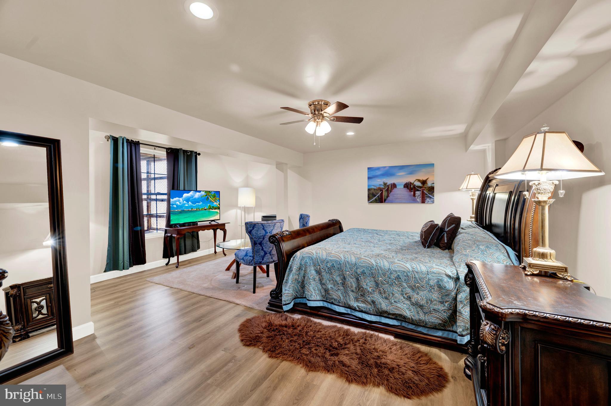 THE GALLERY - Residential Lease