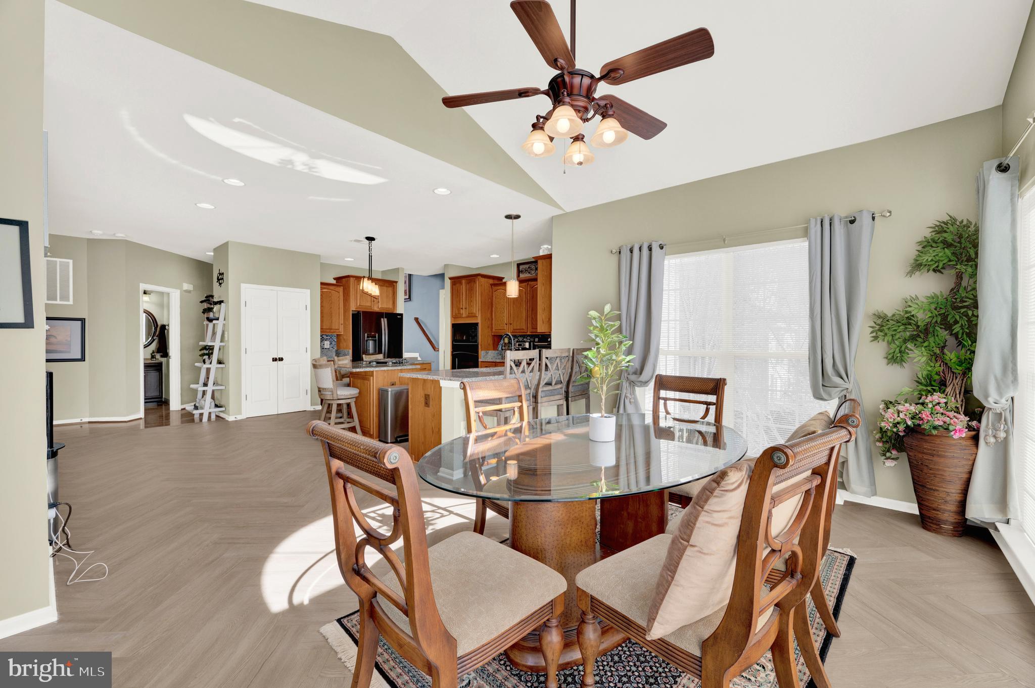 THE GALLERY - Residential Lease