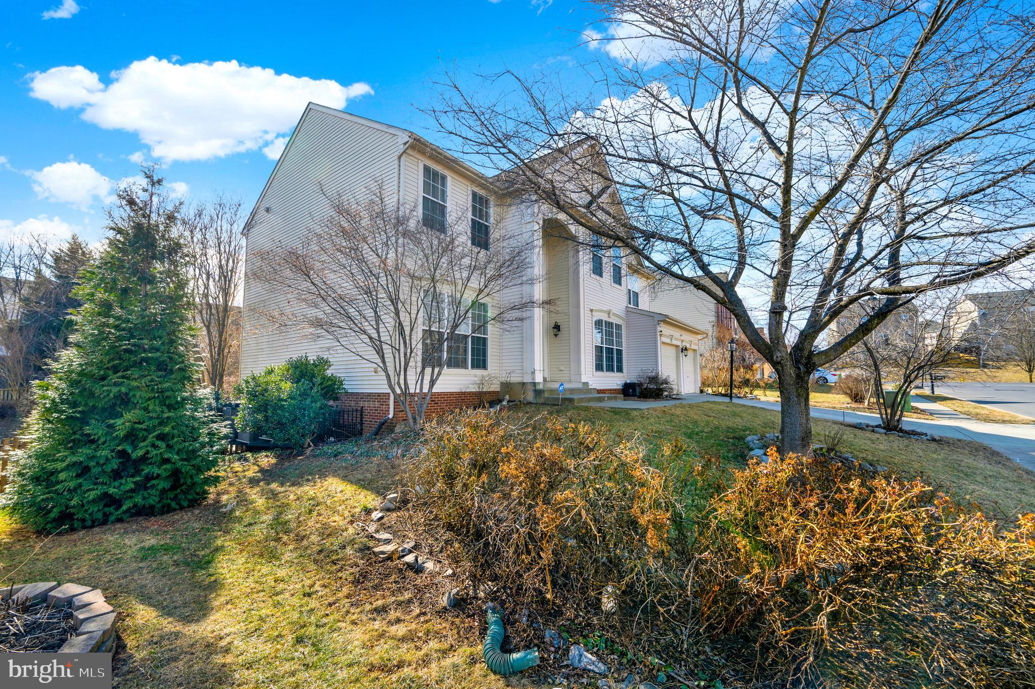 THE GALLERY - Residential Lease