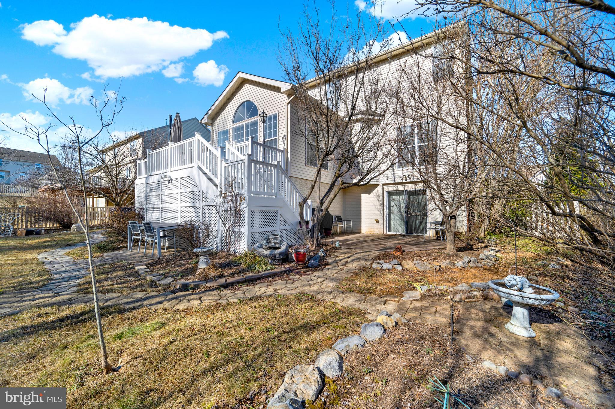 THE GALLERY - Residential Lease