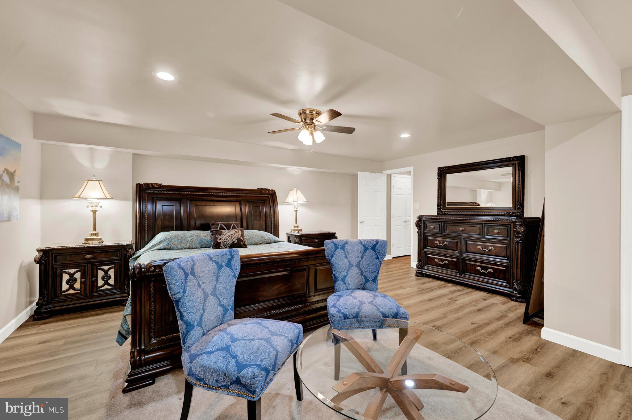 THE GALLERY - Residential Lease